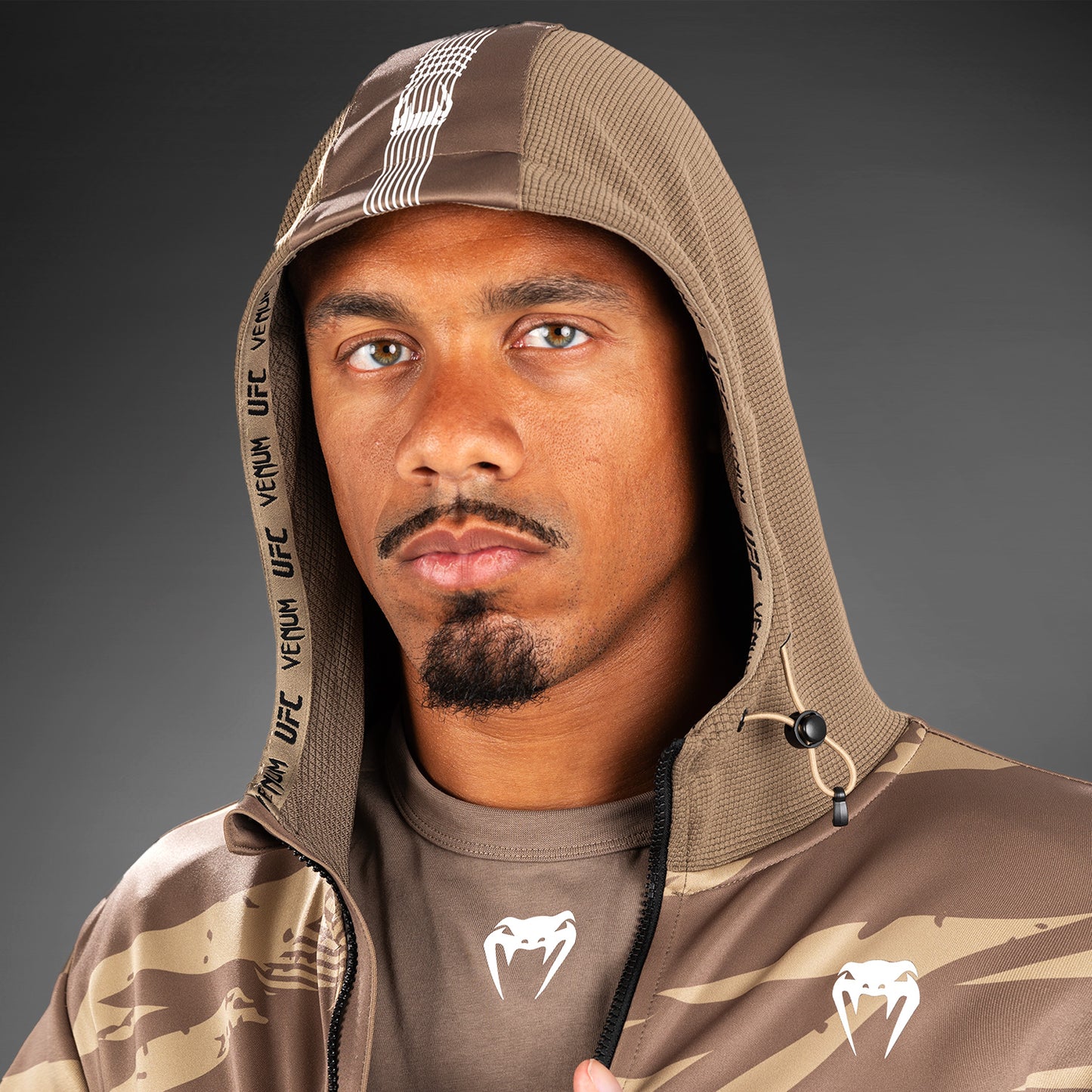 Мужская Толстовка На Молнии UFC Adrenaline By Venum Fight Week - Desert Camo