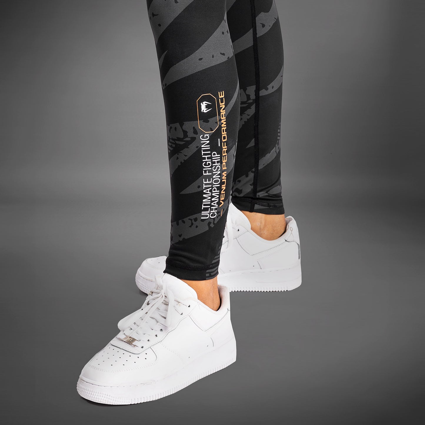 Женские Тайтсы Для Тренировок UFC Adrenaline By Venum Fight Week - Urban Camo