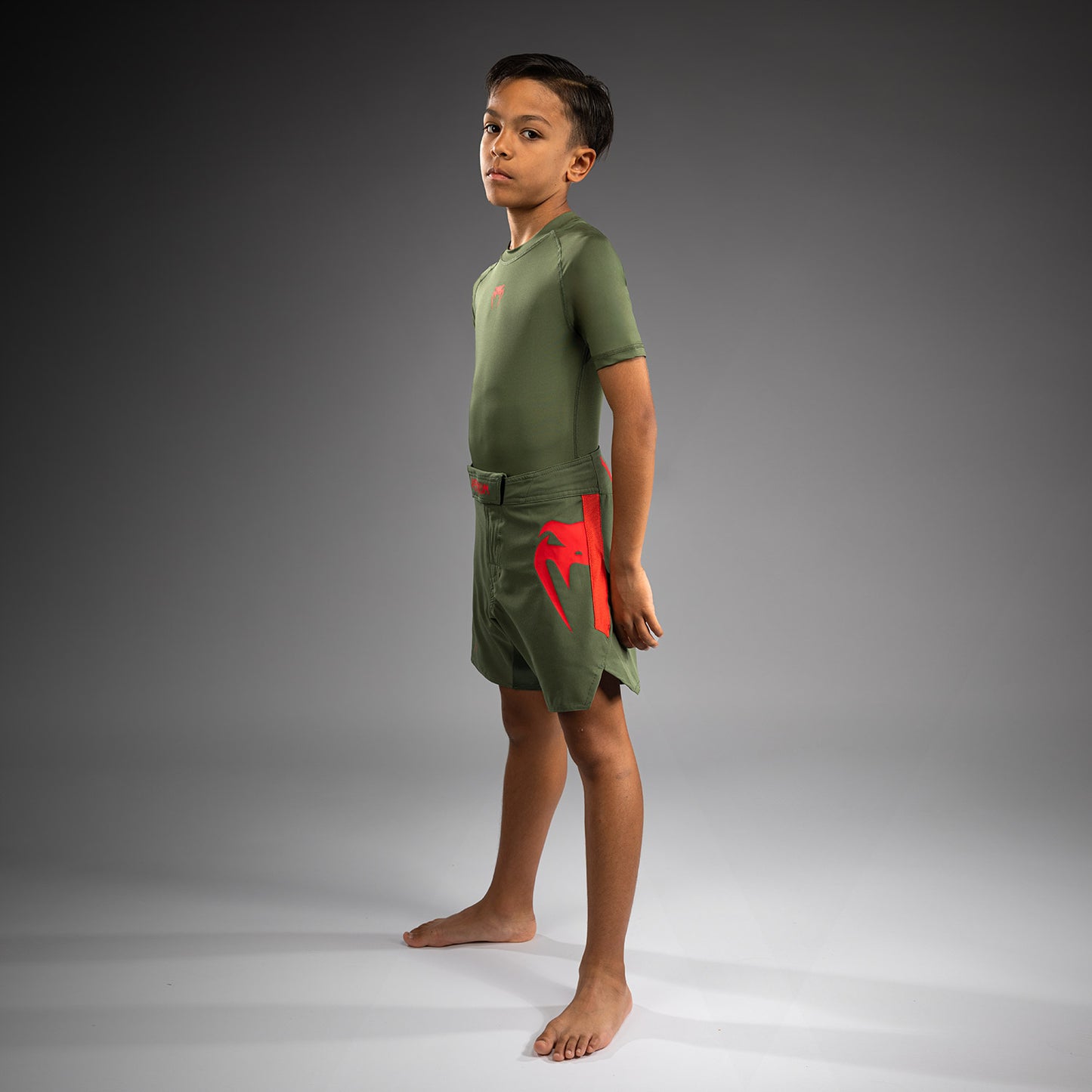 Venum Light Kids Fightshorts - Армейский Зеленый/Оранжевый