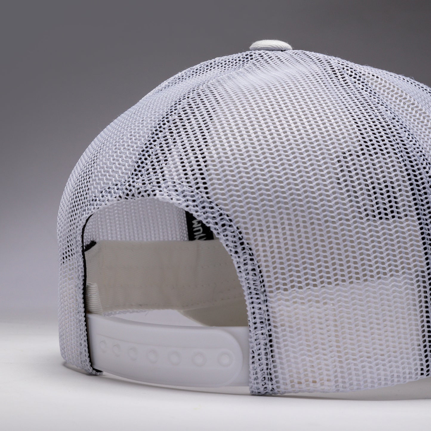 Кепка Venum Trucker Cap - Белоснежный