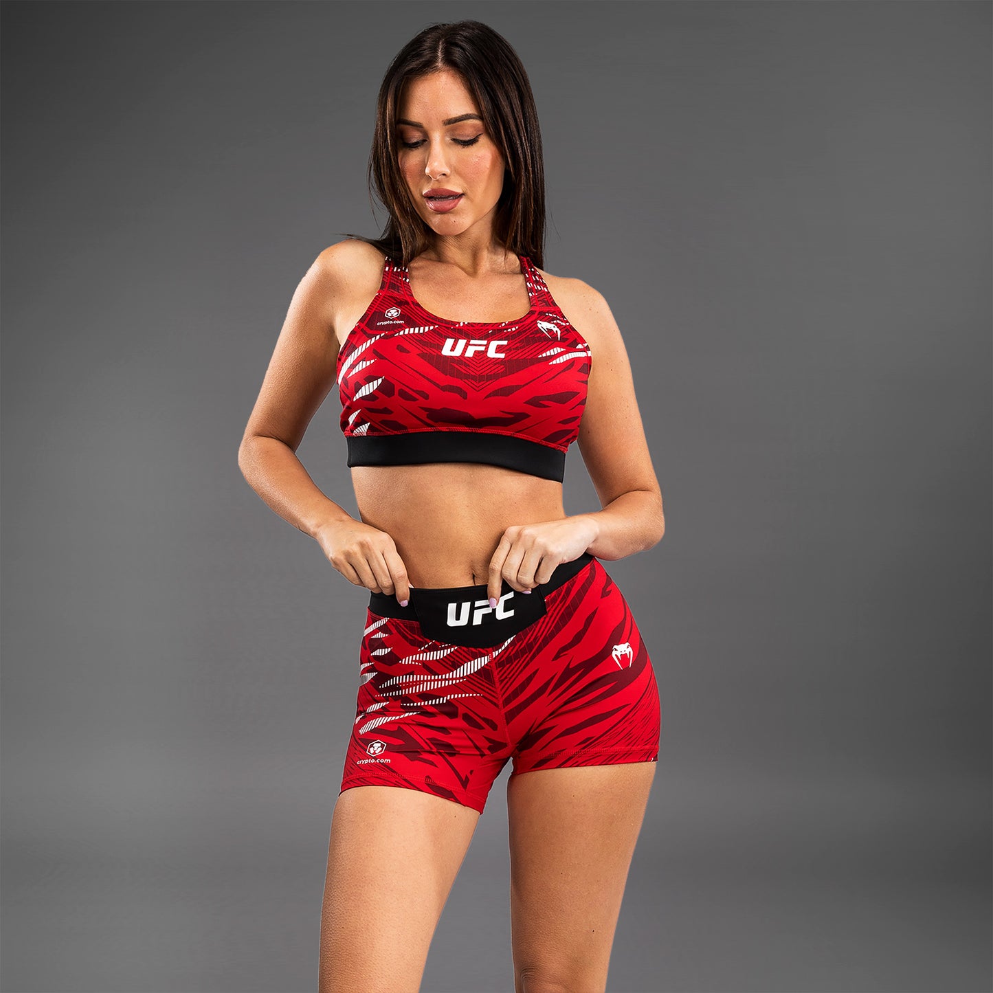 Шорты Vale Tudo UFC Fusion by Venum Authentic Fight Night для женщин - Короткий крой - Red
