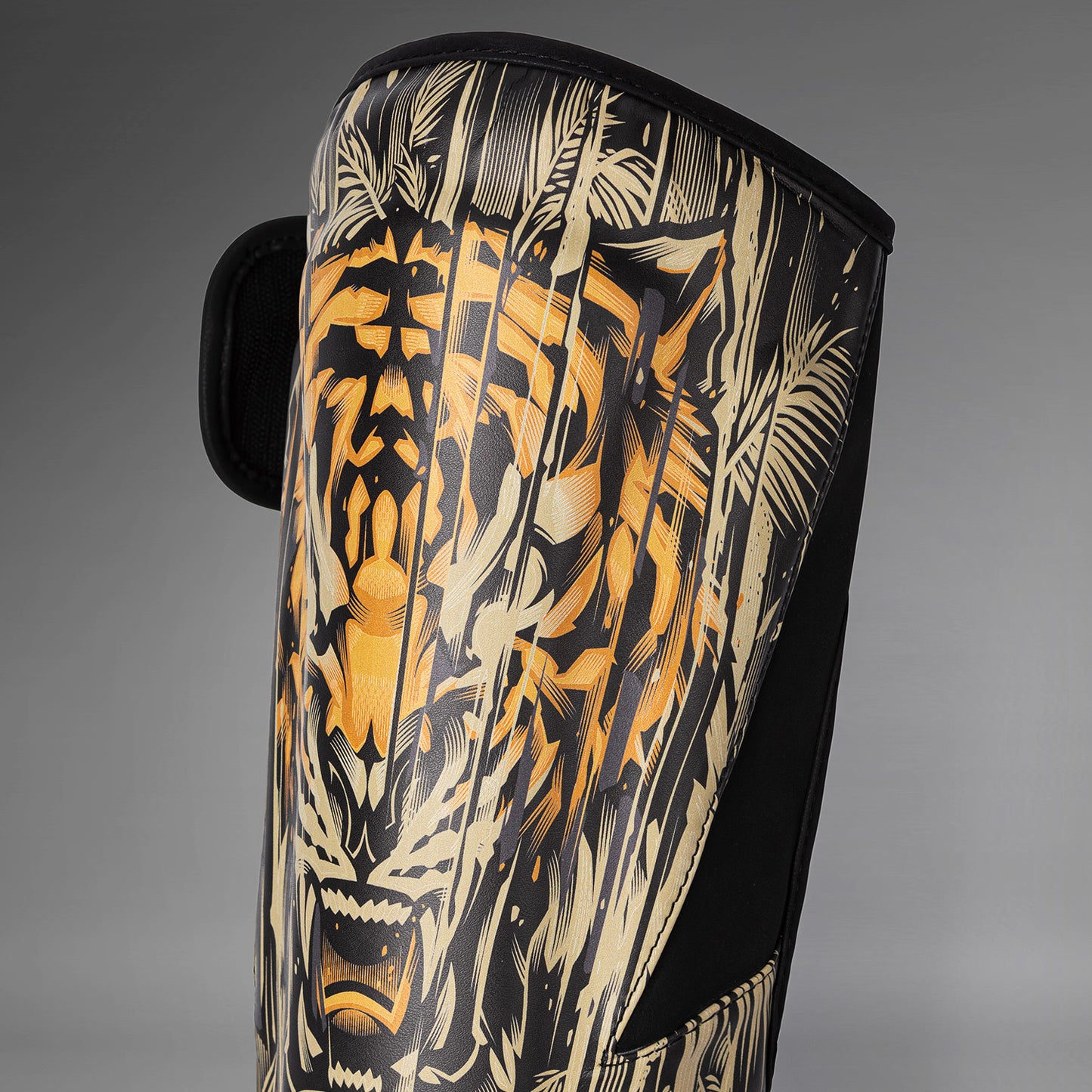 Щитки для голеней Venum Tiger - Черный / Неоновый оранжевый
