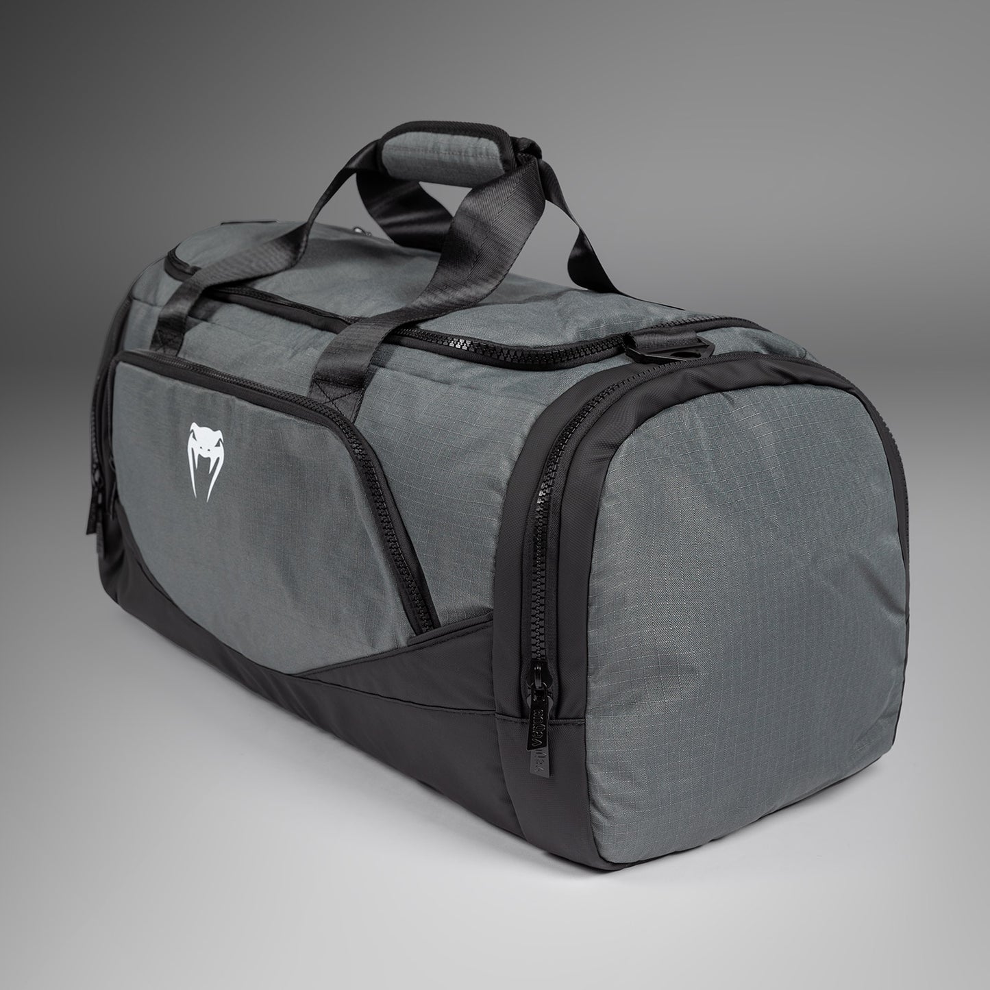 Спортивная сумка Venum Evo 2 XTrem Ripstop (55-63 л) – Грозовой серый