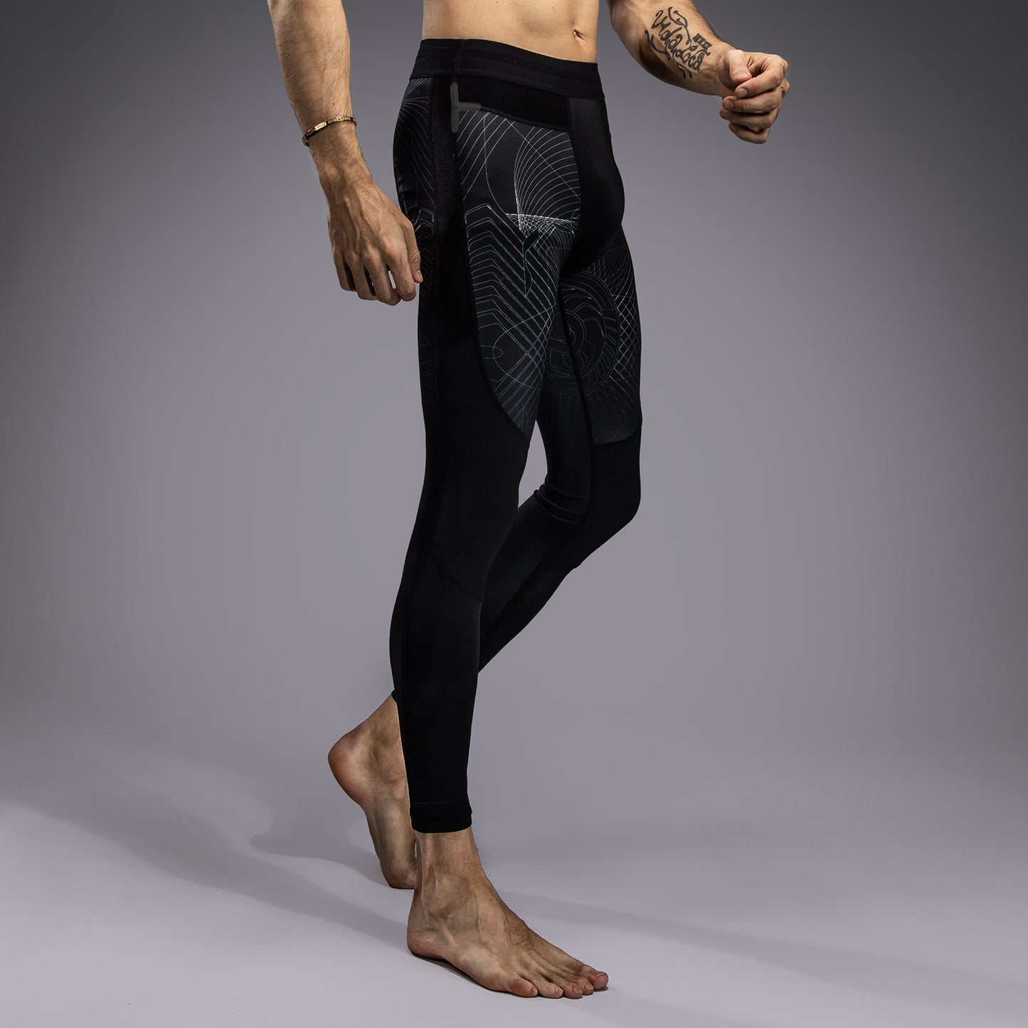 Компессионные леггинсы для мужчин Venum G-Fit Air - Глубокий черный / Песок пустыни