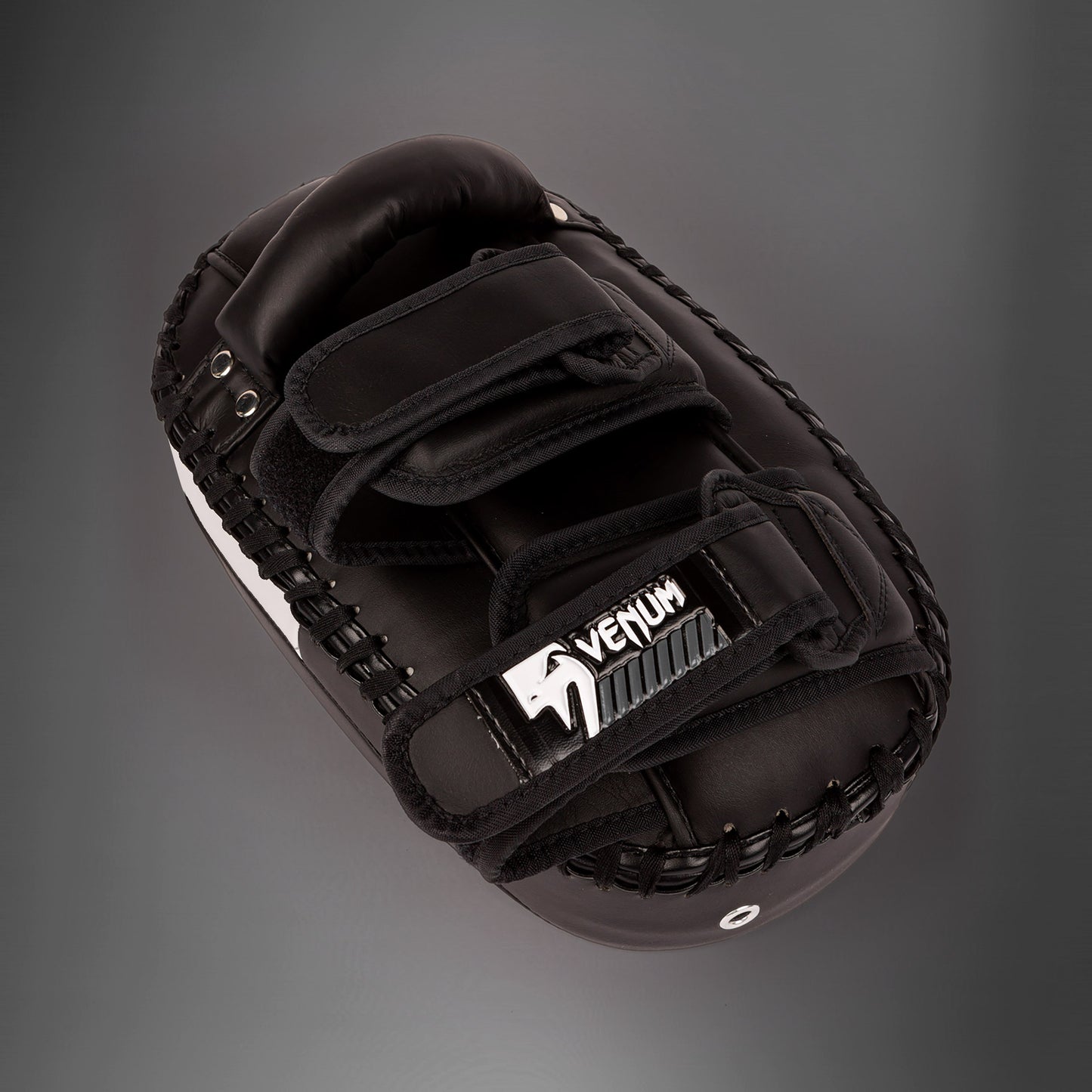 Паолки Venum Kickboxing 2.0 Micro Fibre Paos - черный/белый