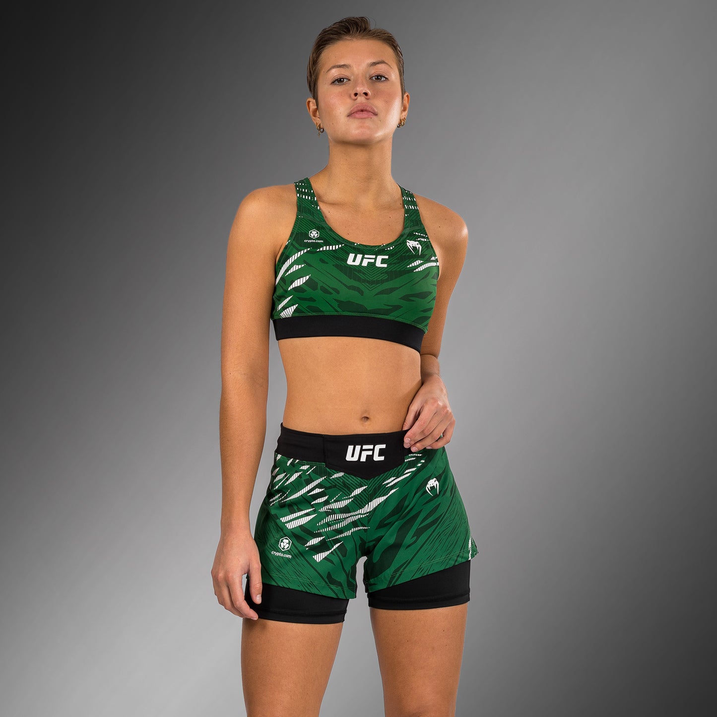 Шорты для борьбы UFC Fusion by Venum Authentic Fight Night для женщин - Green