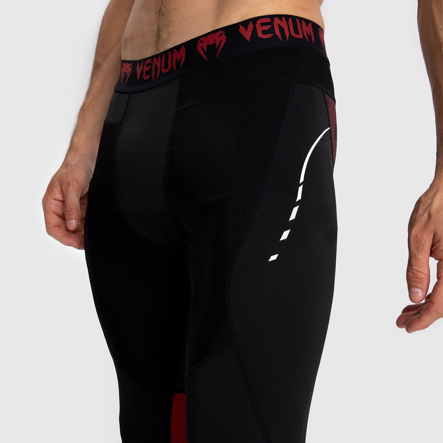 Мужские Гетры Venum Adrenaline - Red