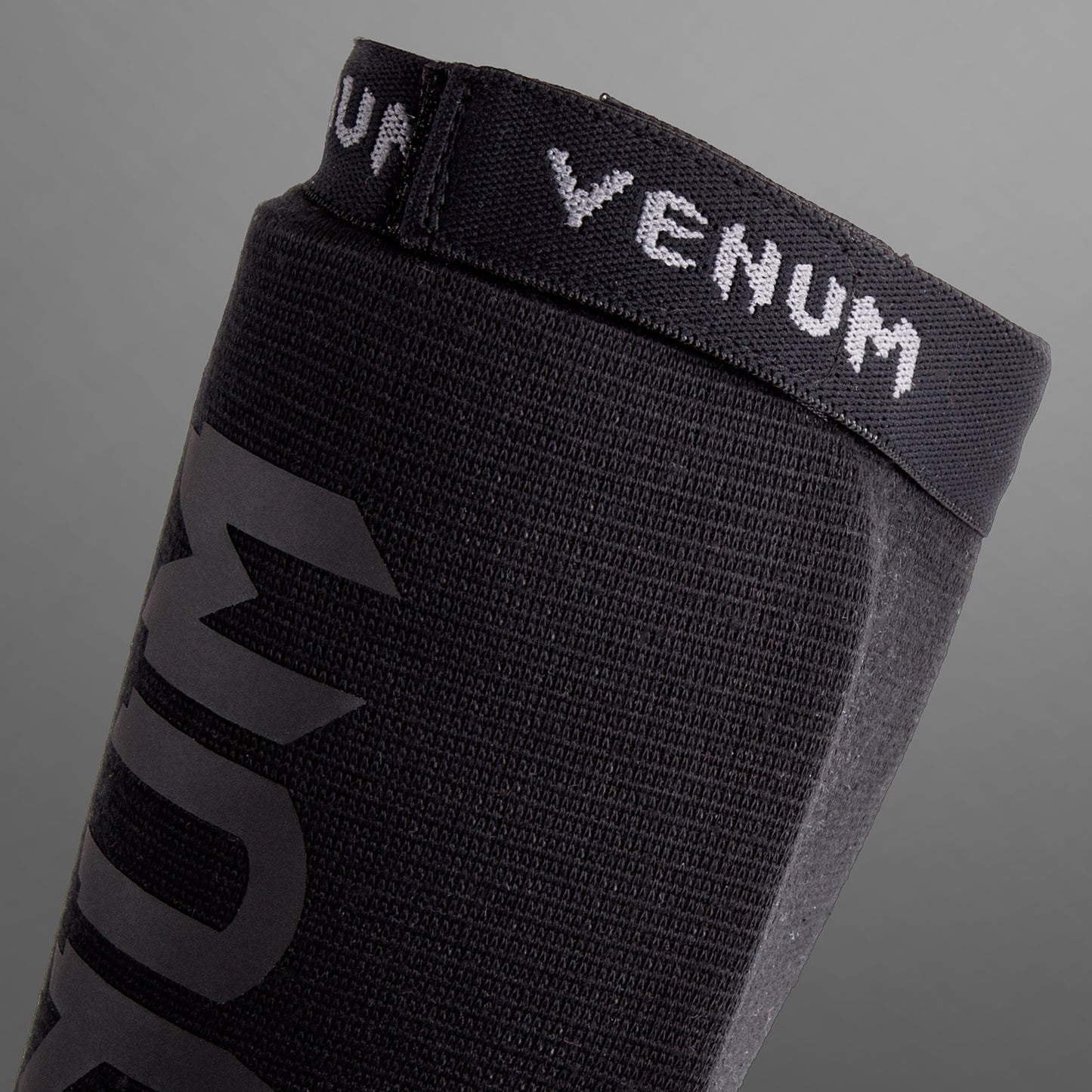 Venum Kontact Защита голени - черный/черный