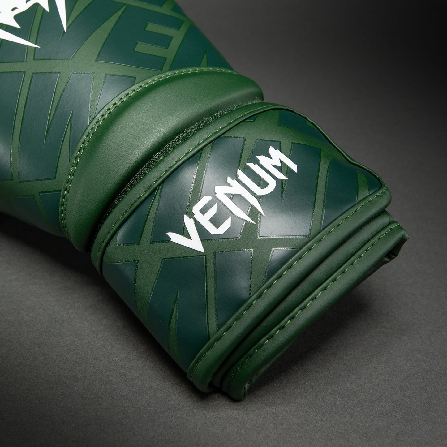 Боксерские перчатки Venum Contender 1.5 XT 3D – Лесной зелёный