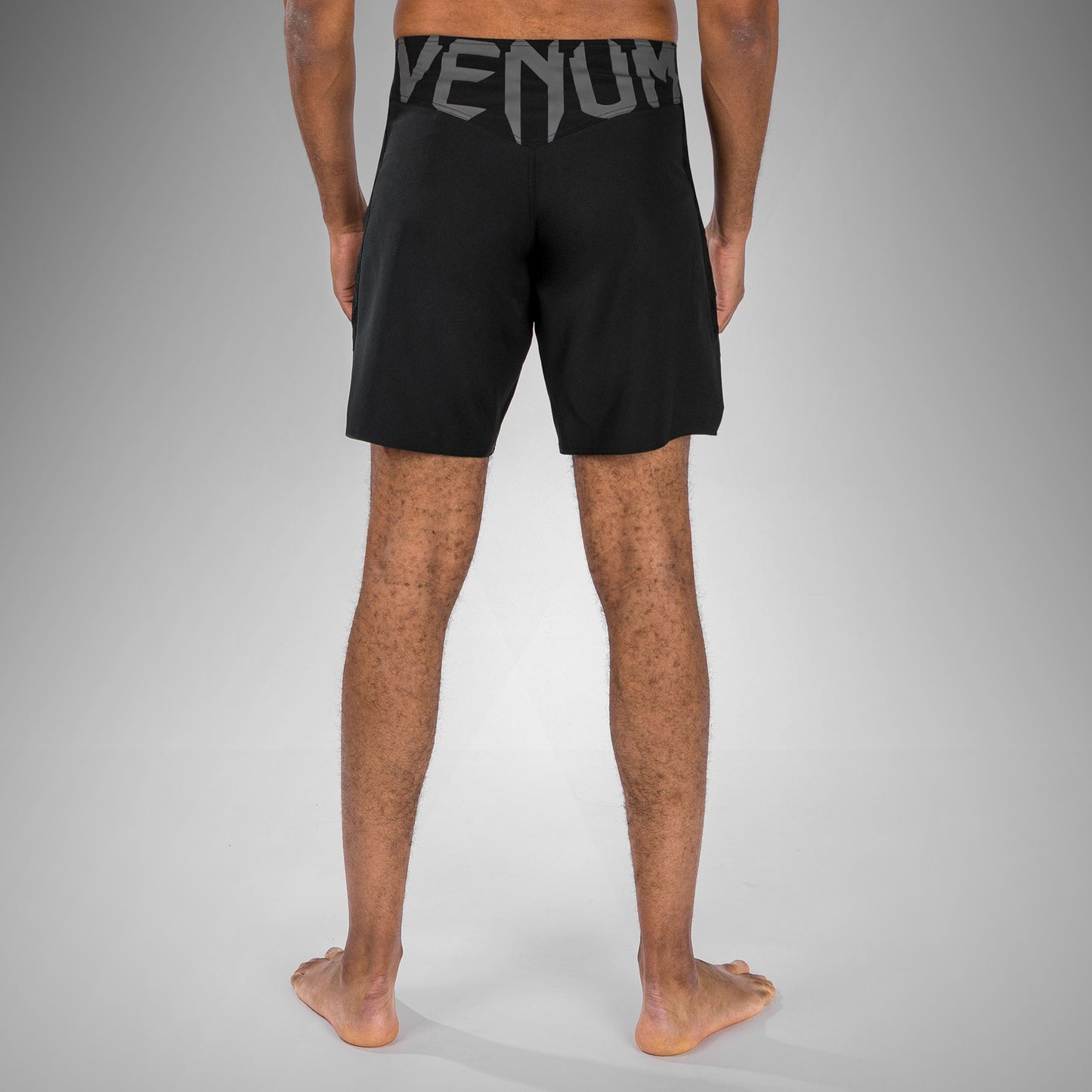 Venum Light 5.0 Боевые шорты - черный/белый