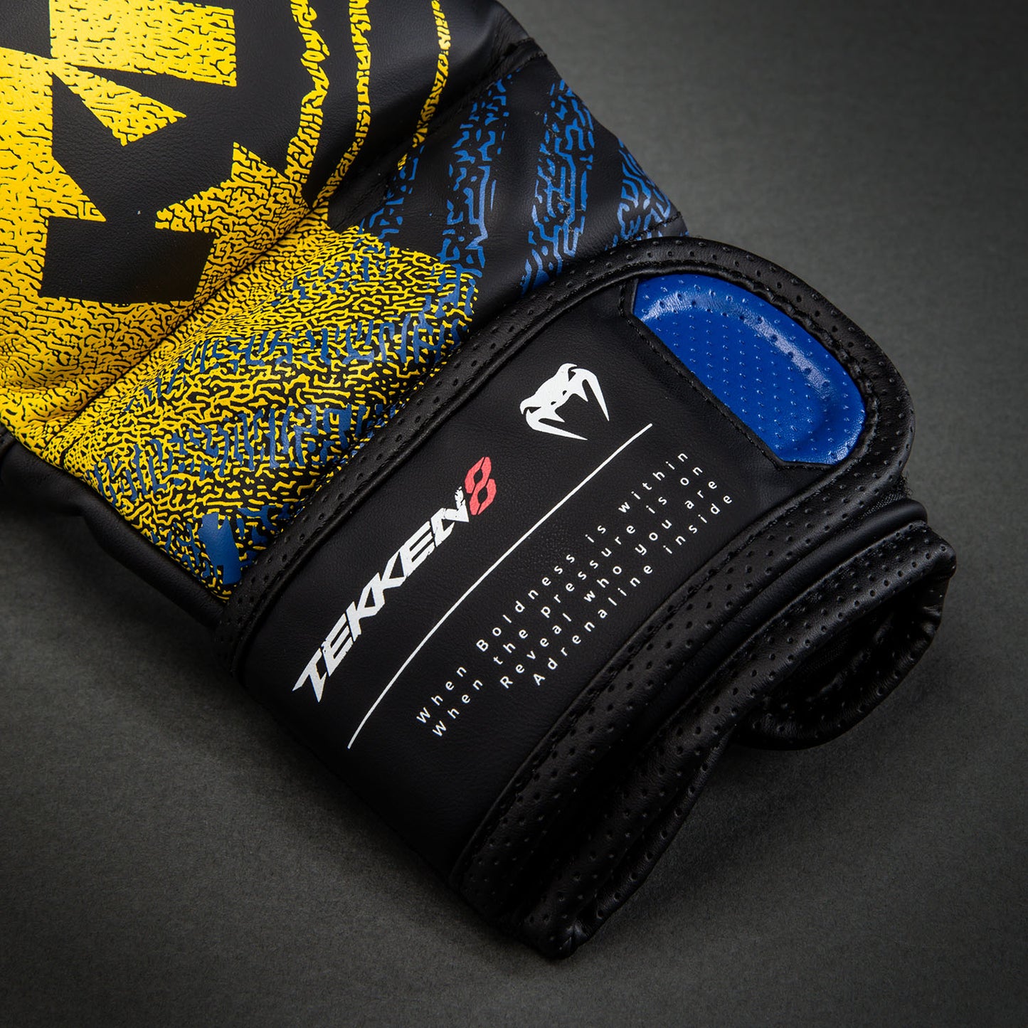 Перчатки для спарринга ММА King Venum x TEKKEN 8 - Чёрный/Жёлтый