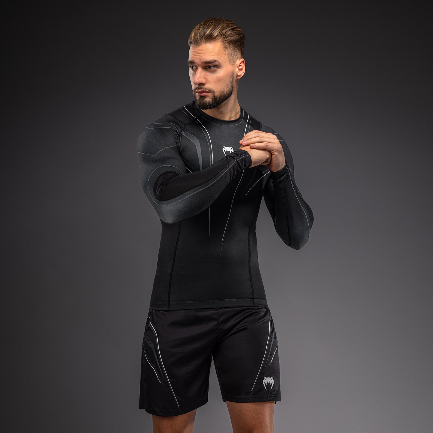 Рашгард с длинным рукавом Venum Streamline – Чёрный/Белый