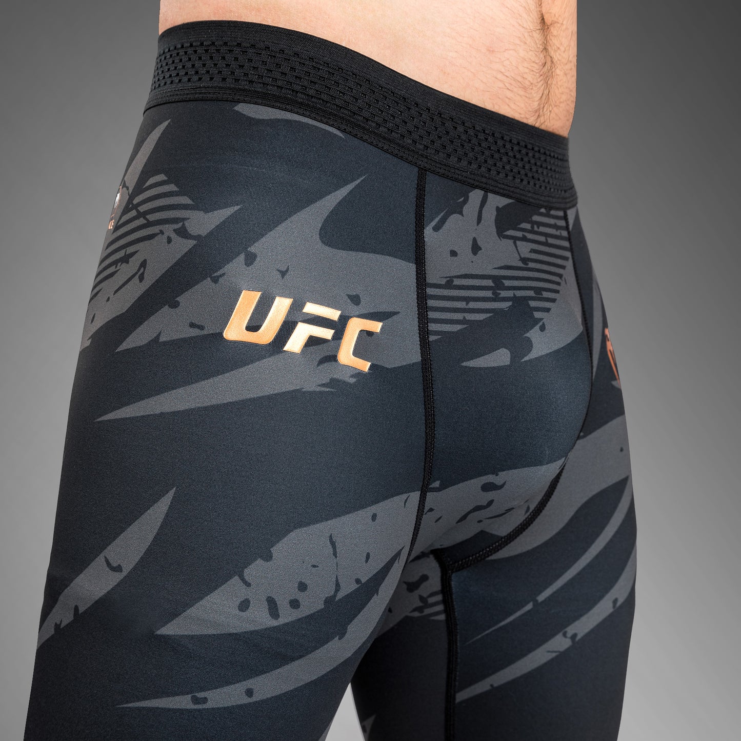 Мужская Долина Тудо Коротко UFC Adrenaline By Venum Fight Week - Urban Camo