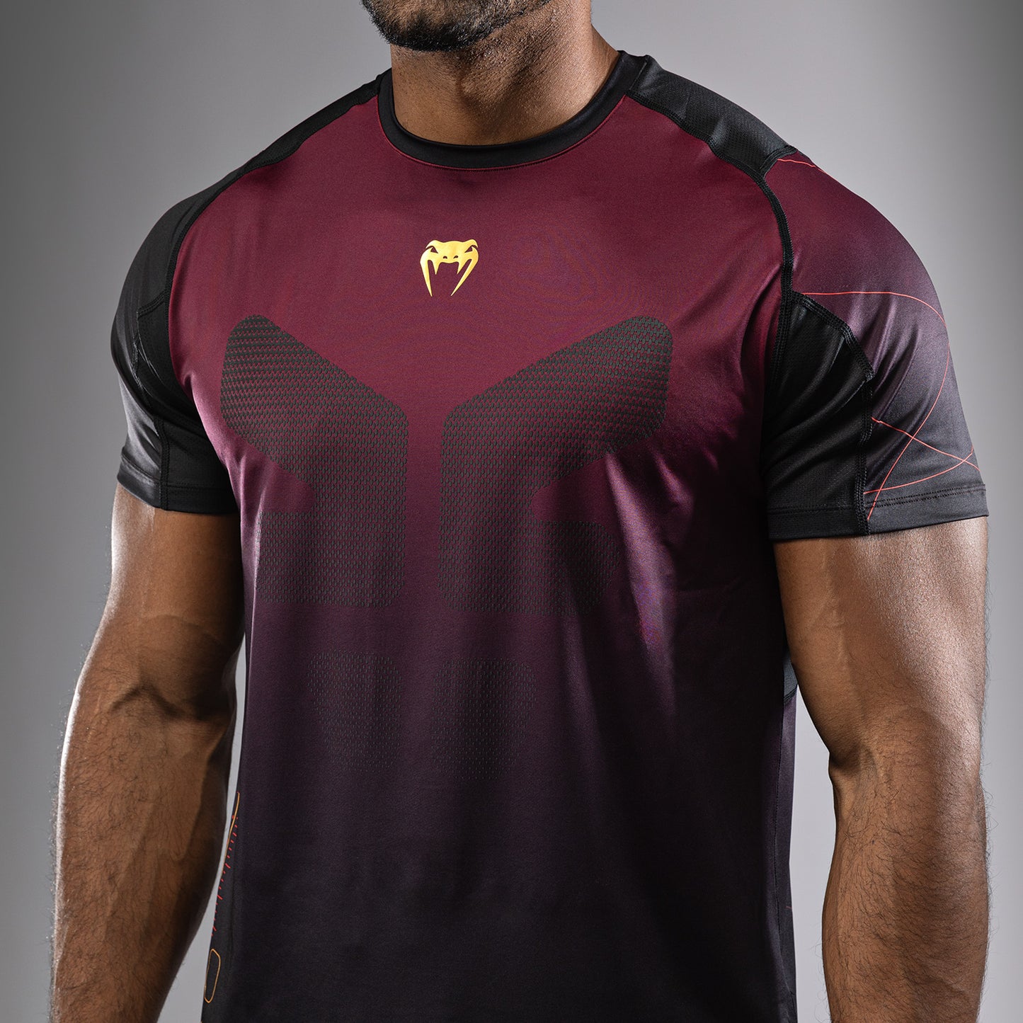Venum Tactical XT Мужская футболка Dry Tech T-Shirt - черный/бордовый/золотой