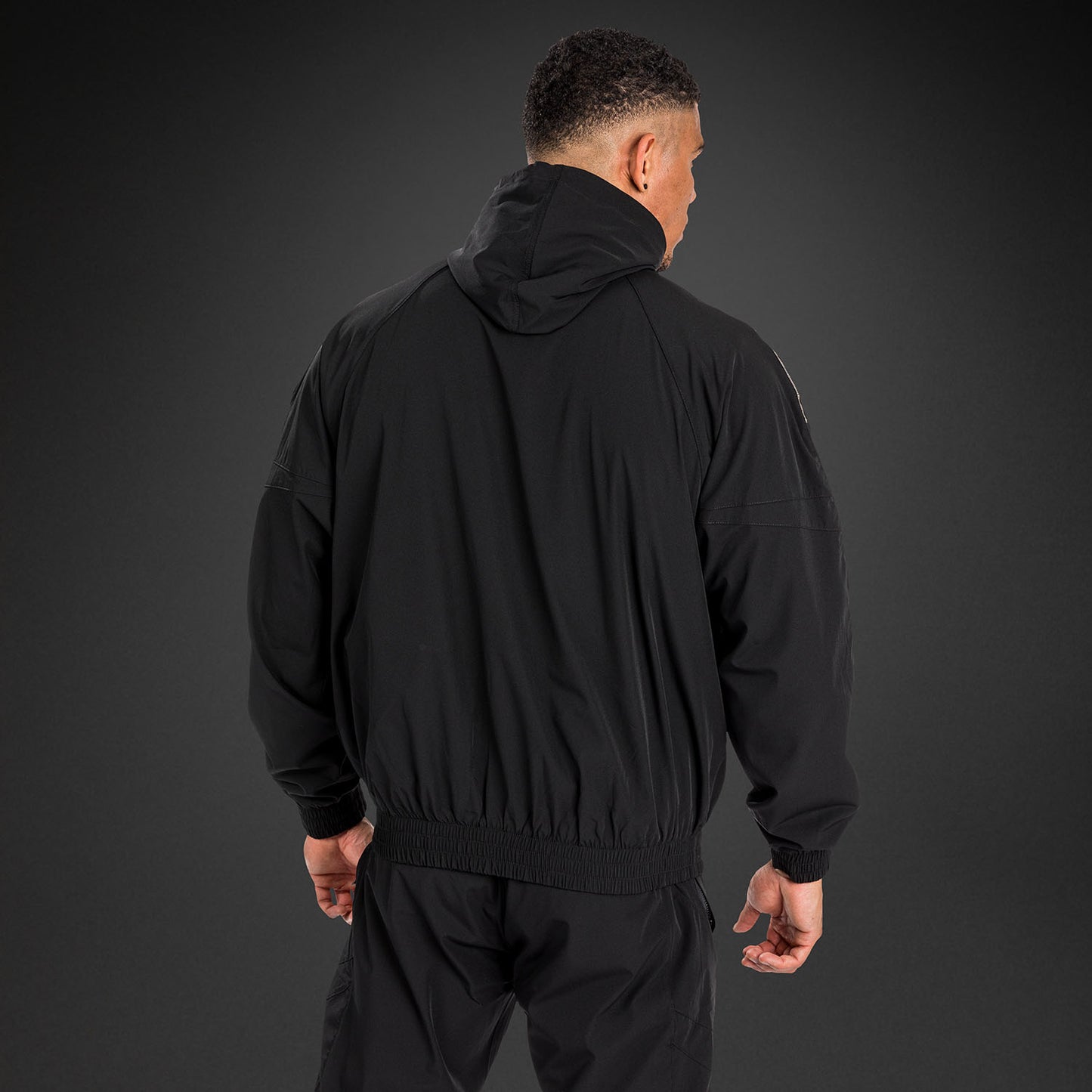 Куртка Venum Attack 90 Tracksuit Jacket - черный/белый