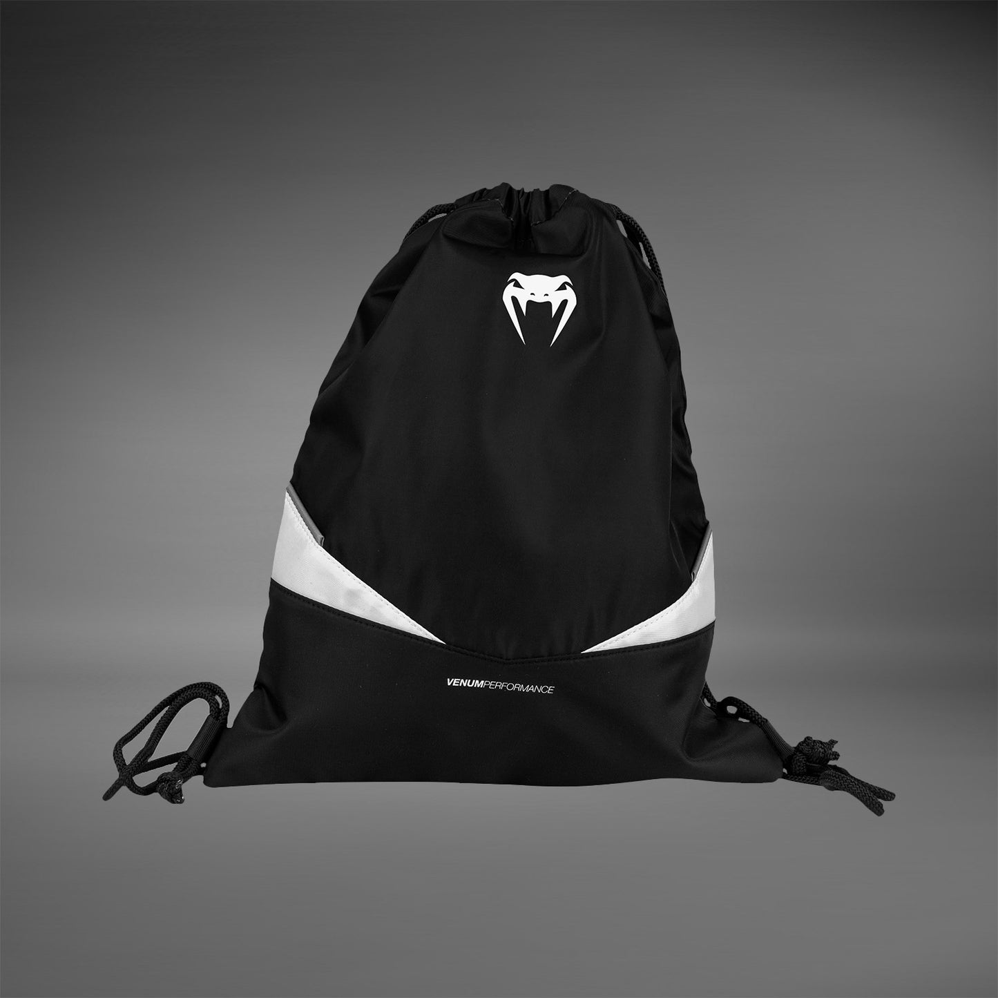 Спортивная сумка Venum Evo 2 (15-20 л) – Чёрный/Белый