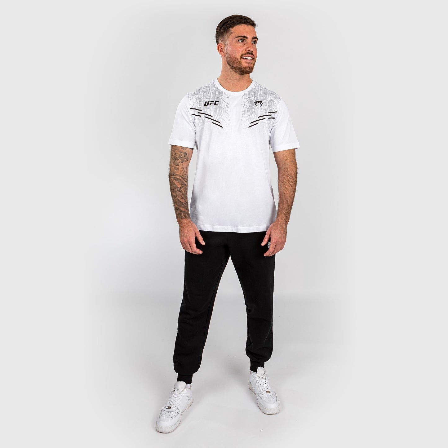 UFC Adrenaline by Venum Replica Мужская футболка с коротким рукавом - Белый