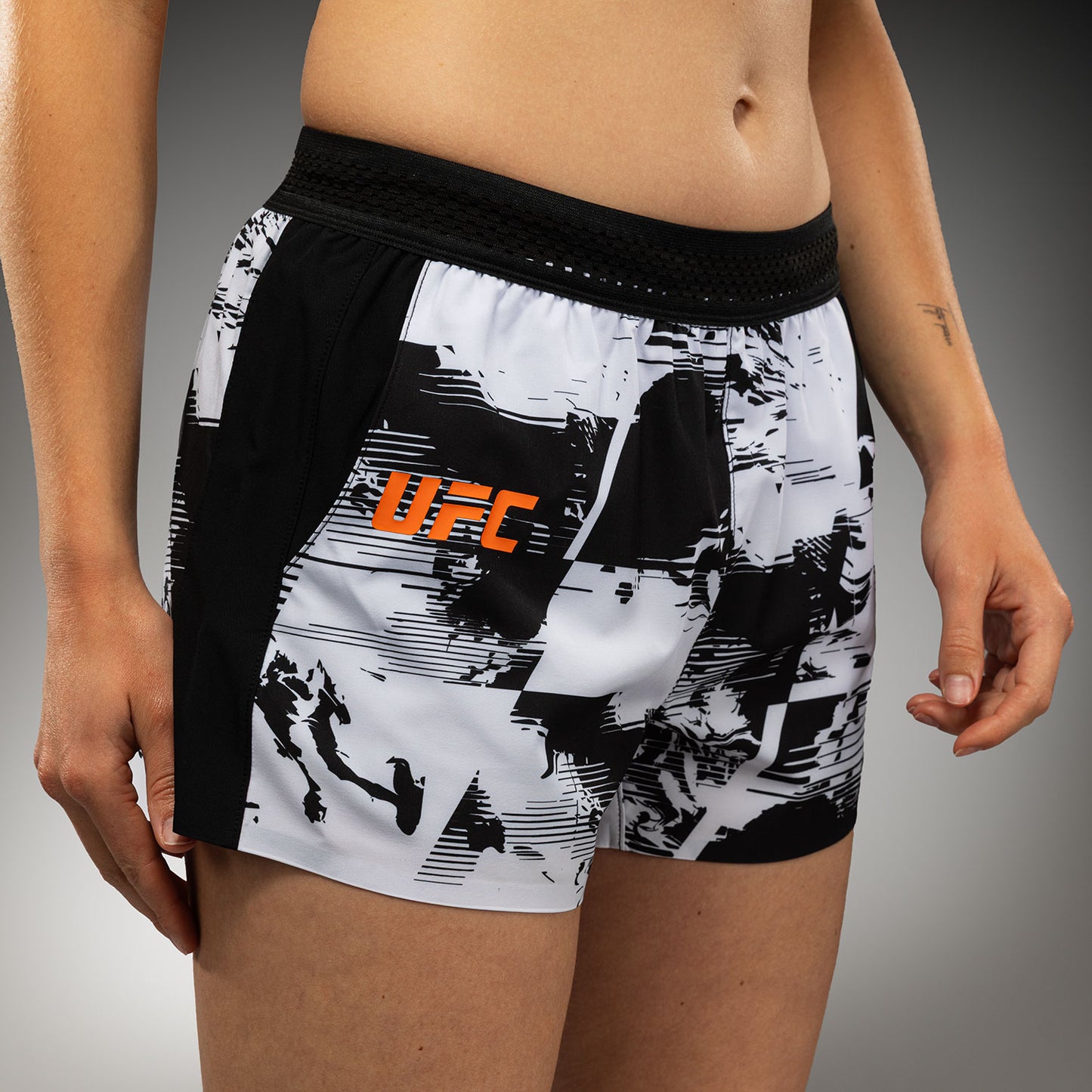 Женские шорты Performance Venum UFC Zenith Authentic Fight Week – Белый