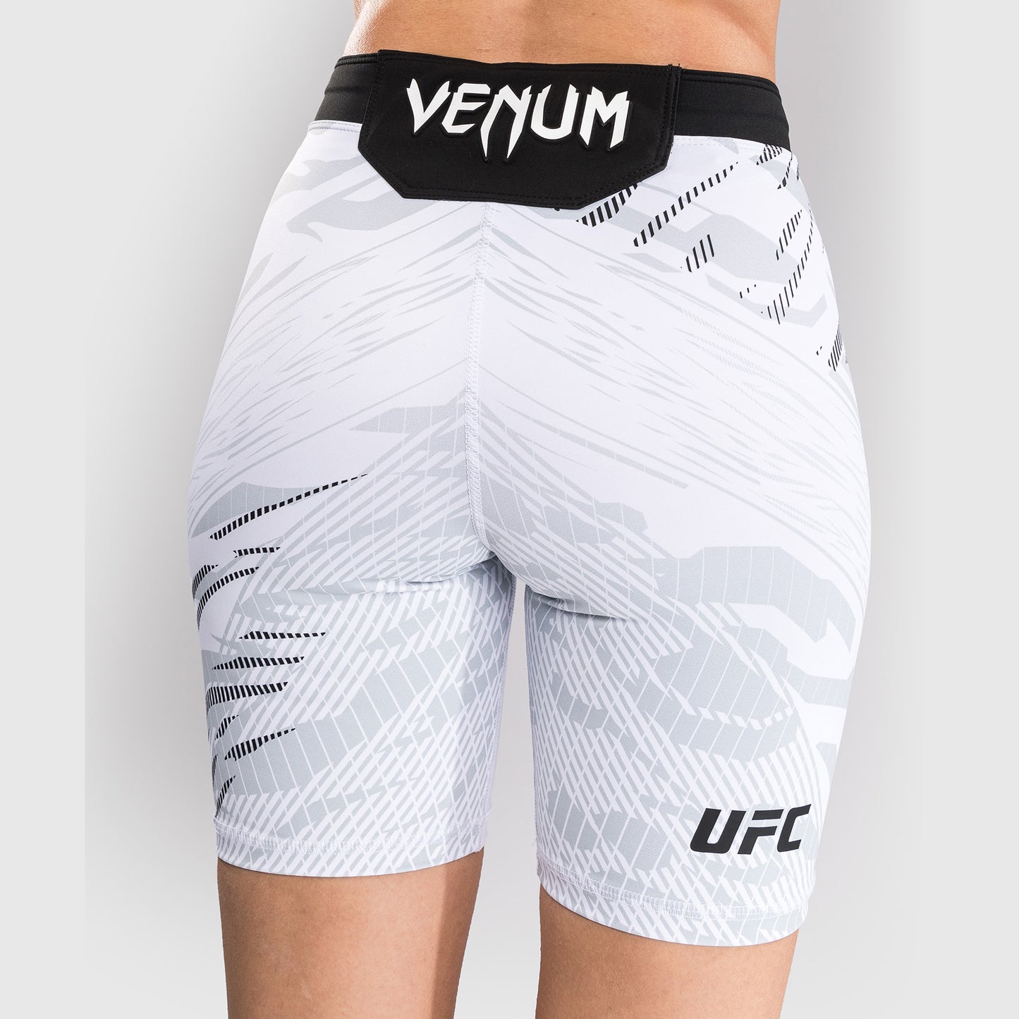 Шорты Vale Tudo UFC Fusion by Venum Authentic Fight Night для женщин - Длинный крой - White