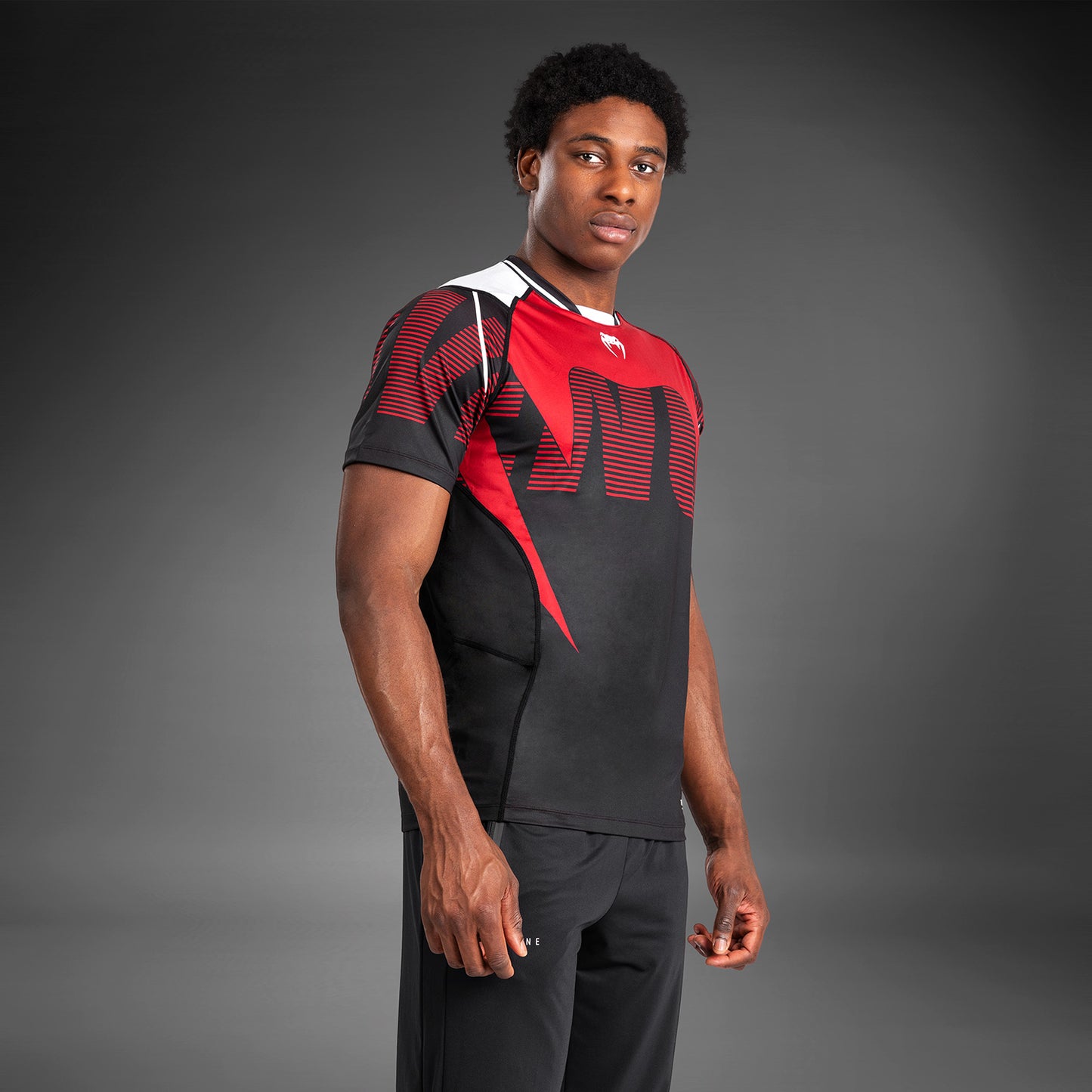 Мужская Футболка Dry-Tech Venum Adrenaline - Red