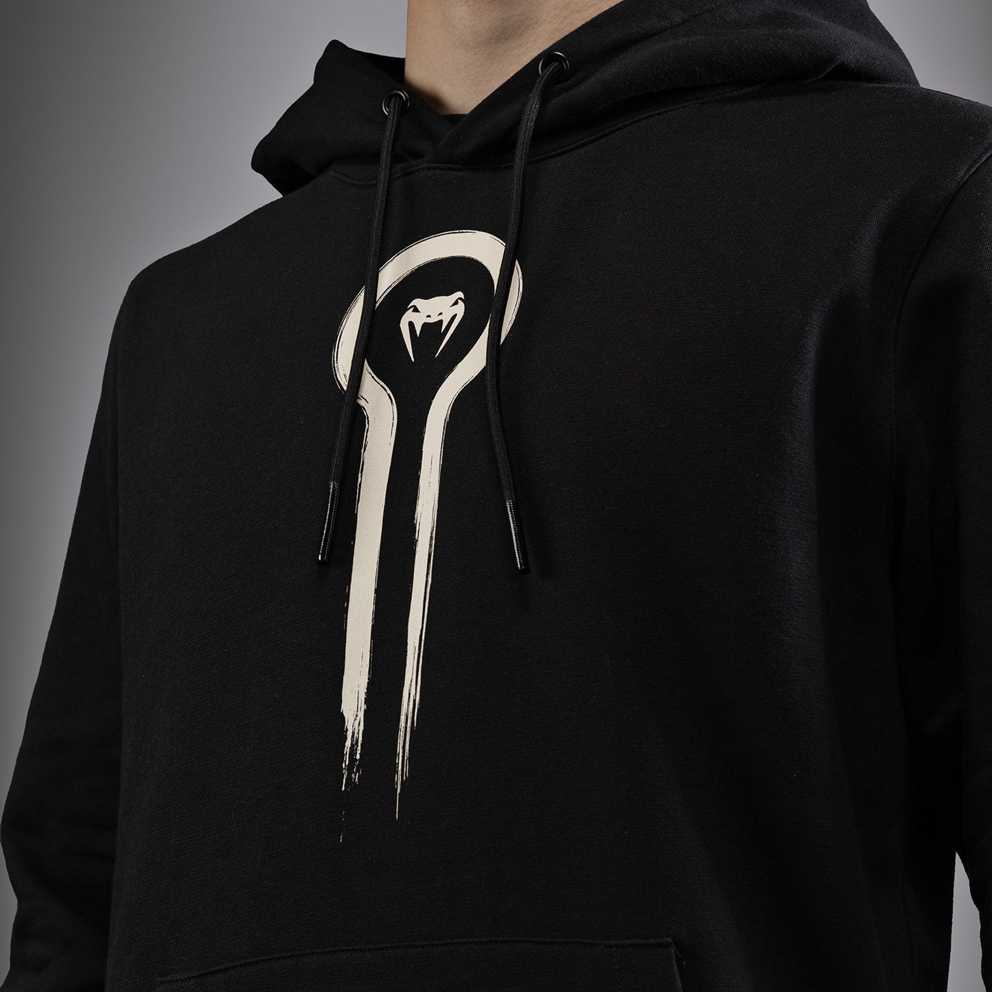 Venum x Assassin’s Creed Shadows Толстовка - черный