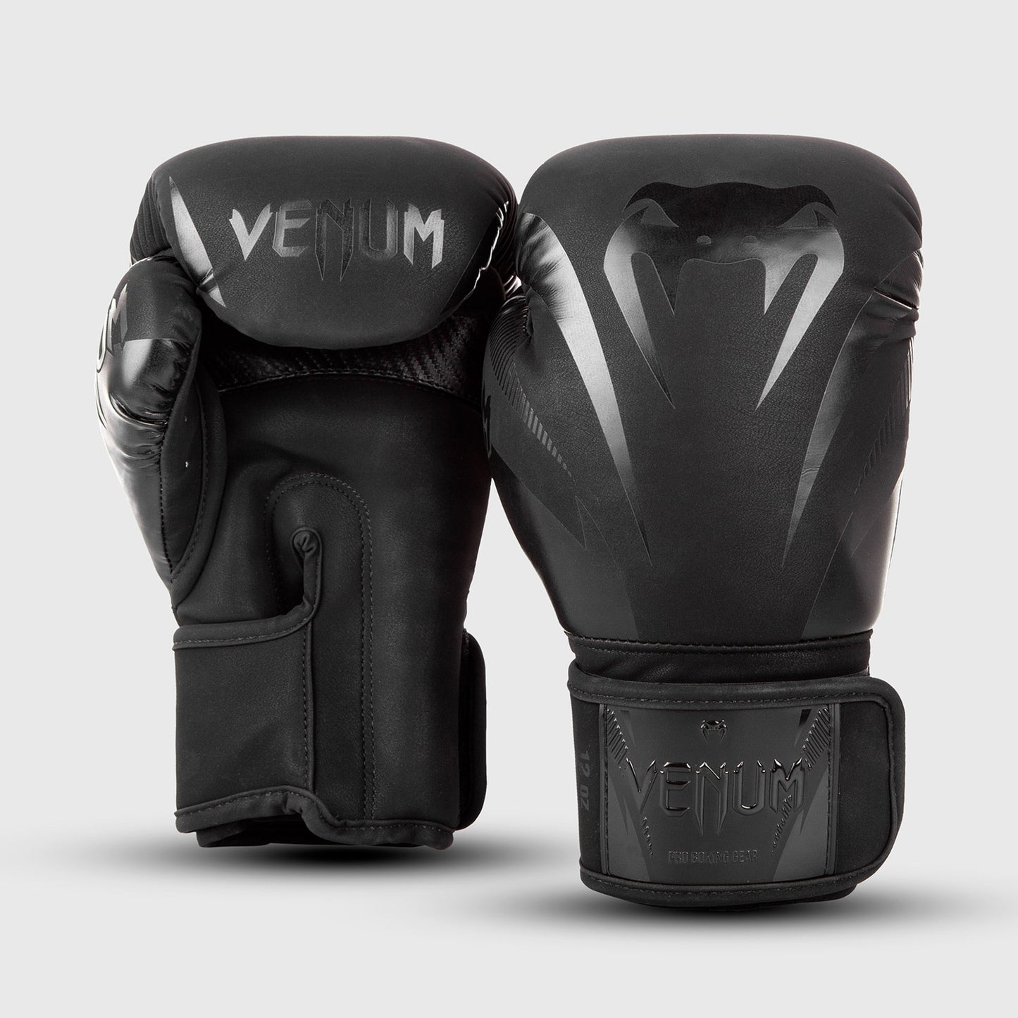 БОКСЕРСКИЕ ПЕРЧАТКИ VENUM IMPACT