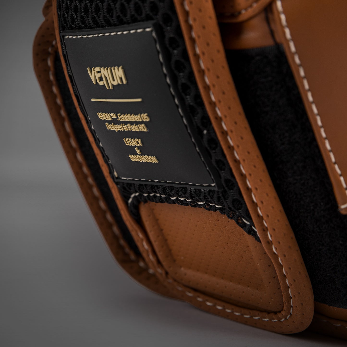 Venum Impact Evo Шлем - Havana