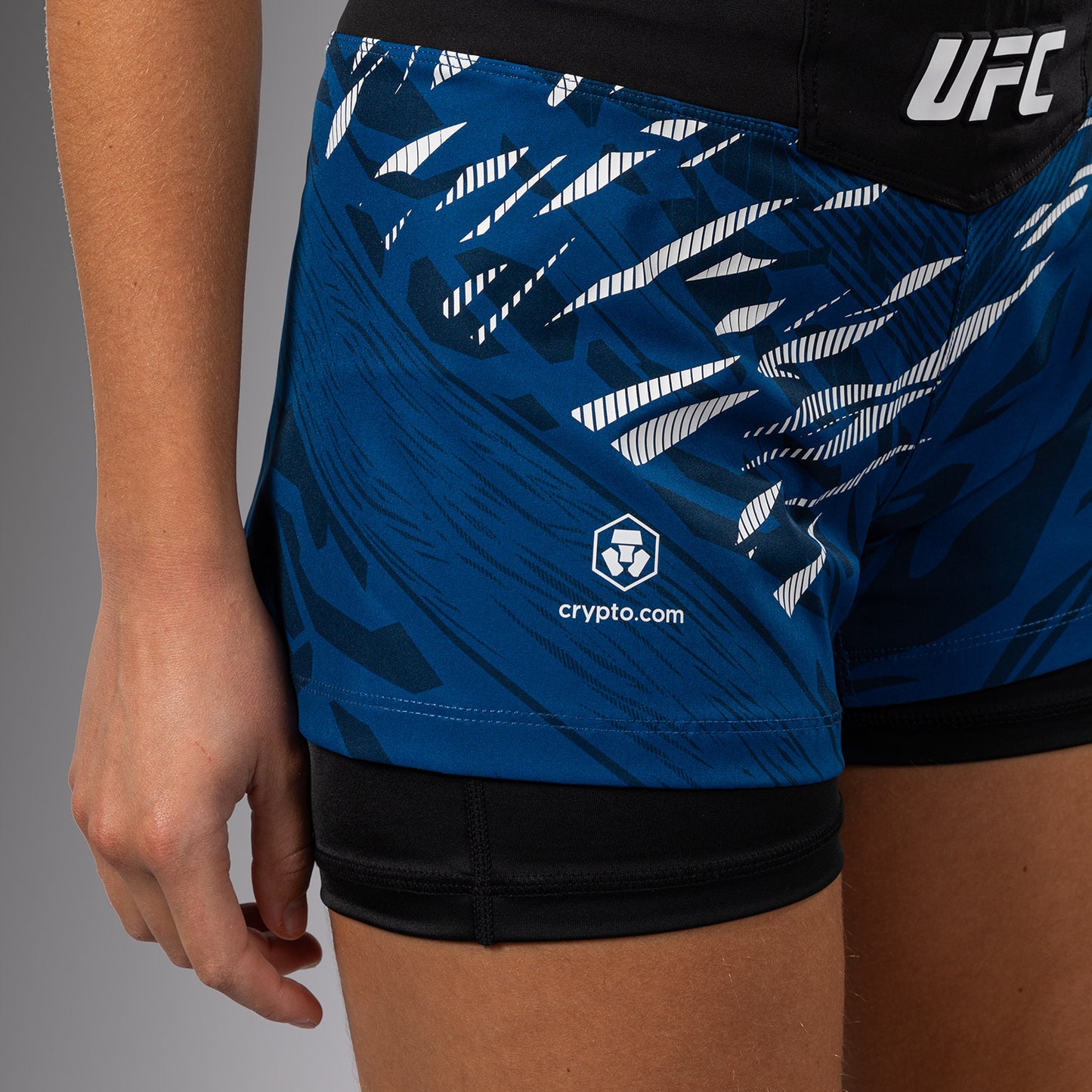 Шорты для борьбы UFC Fusion by Venum Authentic Fight Night для женщин - Blue