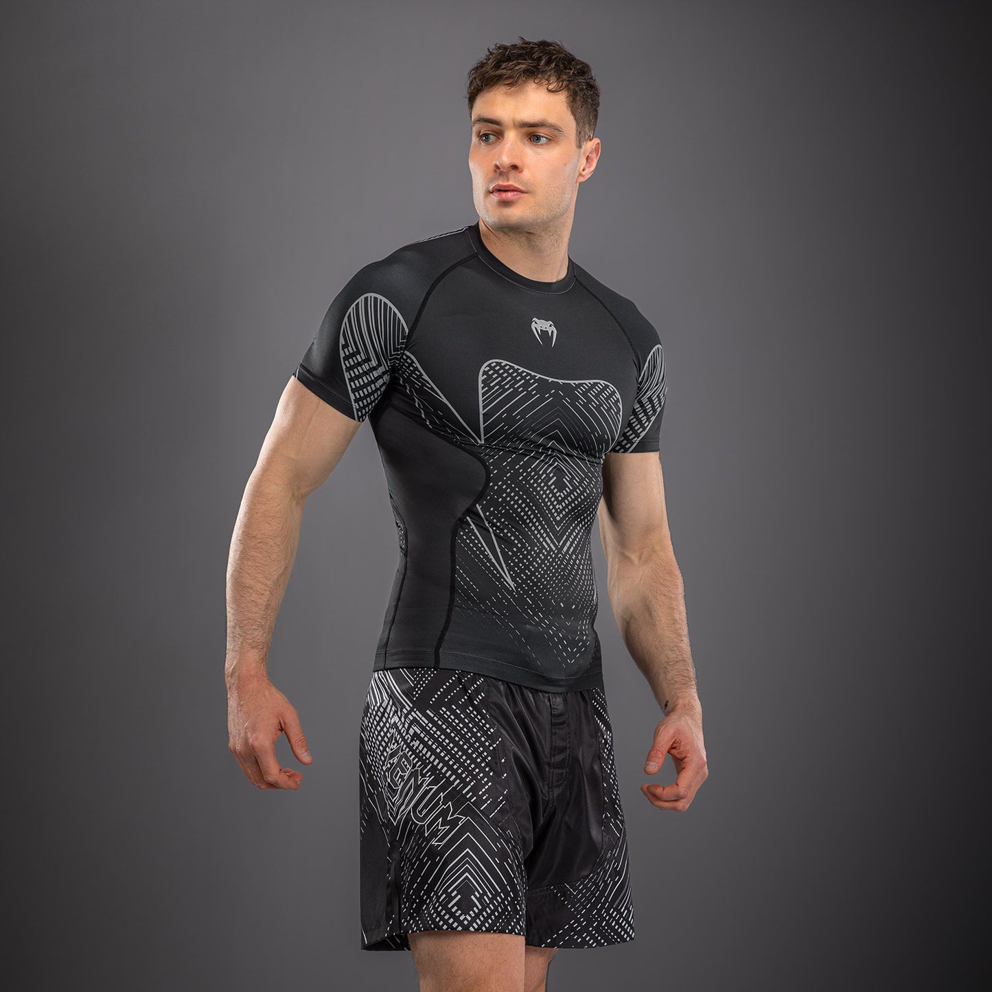 Рашгард с коротким рукавом Venum Midnight Fury – Чёрный/Серый/Серебристый