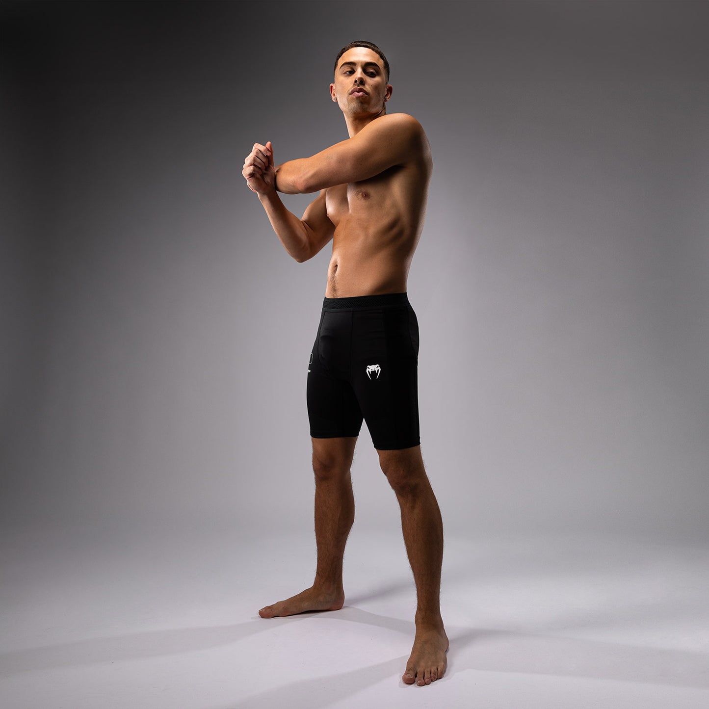 Venum Tactical XT Шорты Vale Tudo - черный/огненно-красный