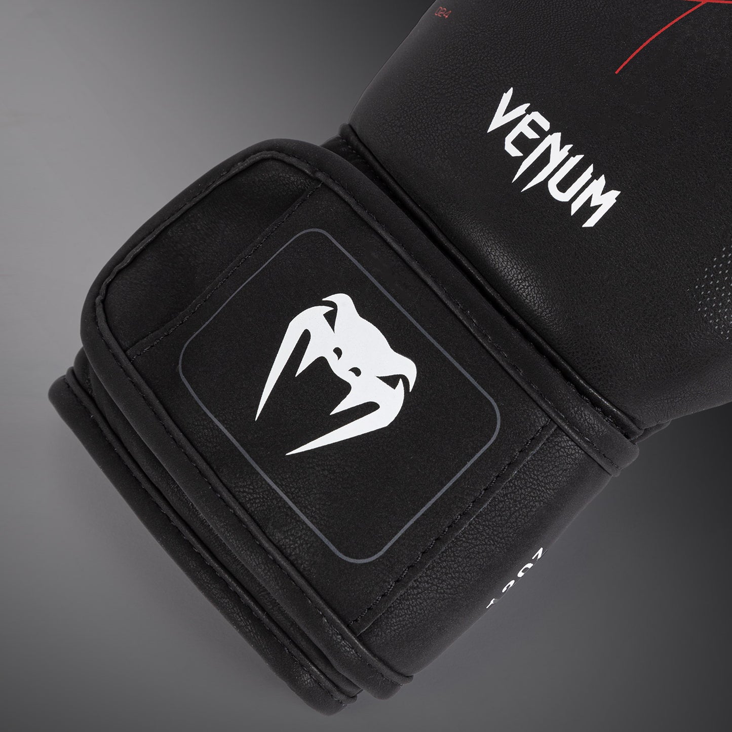 Venum Tactical XT Боксерские перчатки - черный/огненно-красный