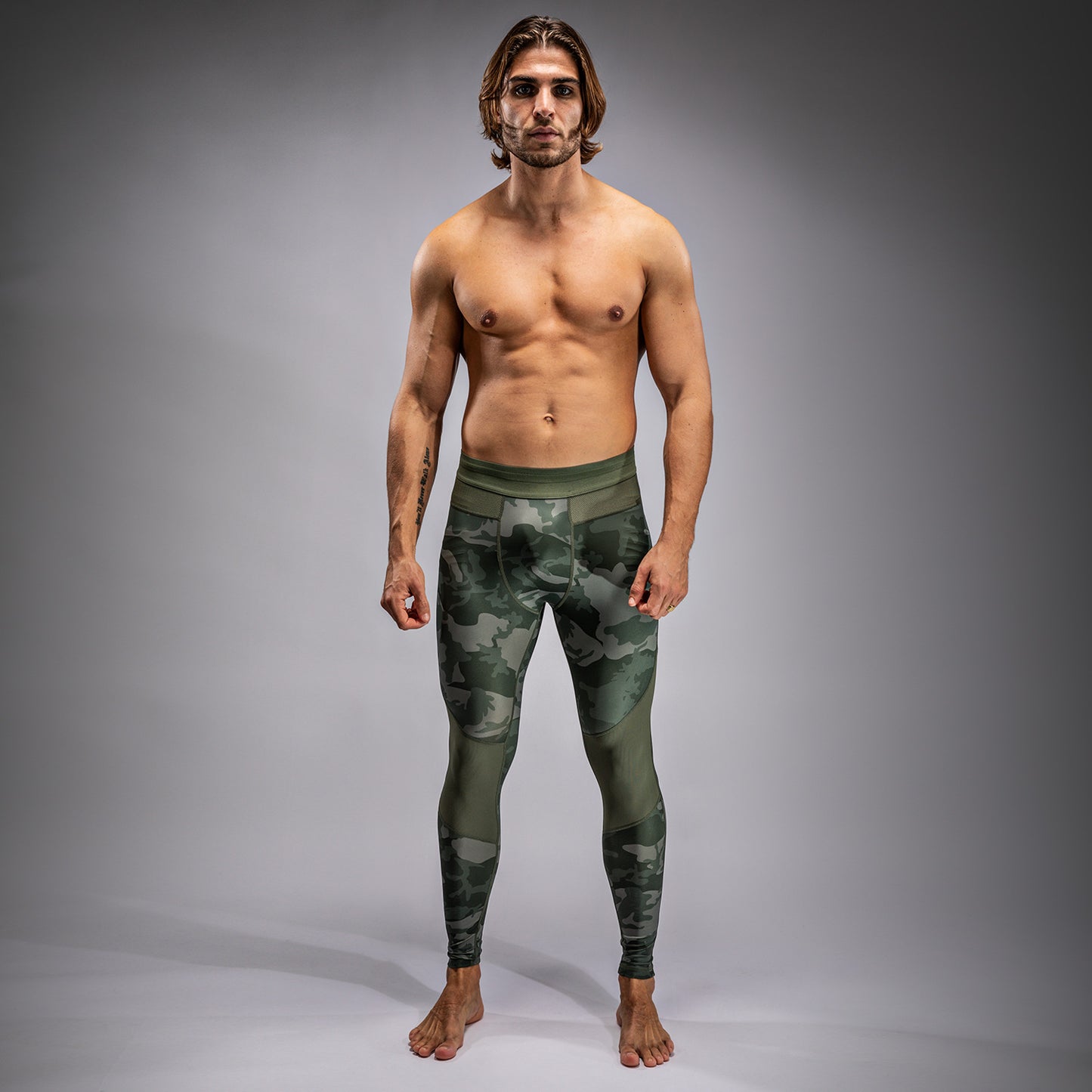 Компессионные леггинсы для мужчин Venum G-Fit Air - Военный камуфляж