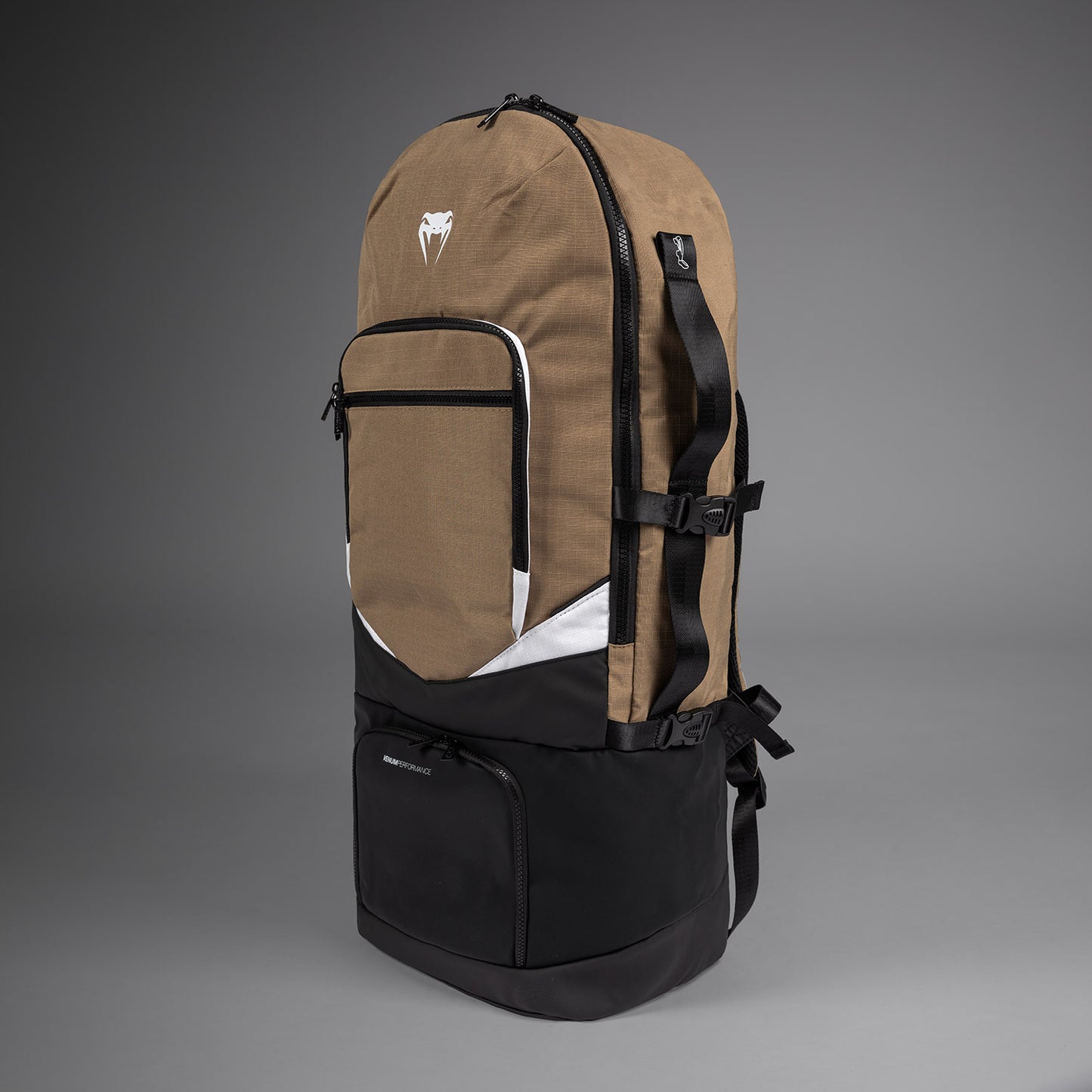Рюкзак Venum Evo 2 Xtrem (50-63 л) – Дюна