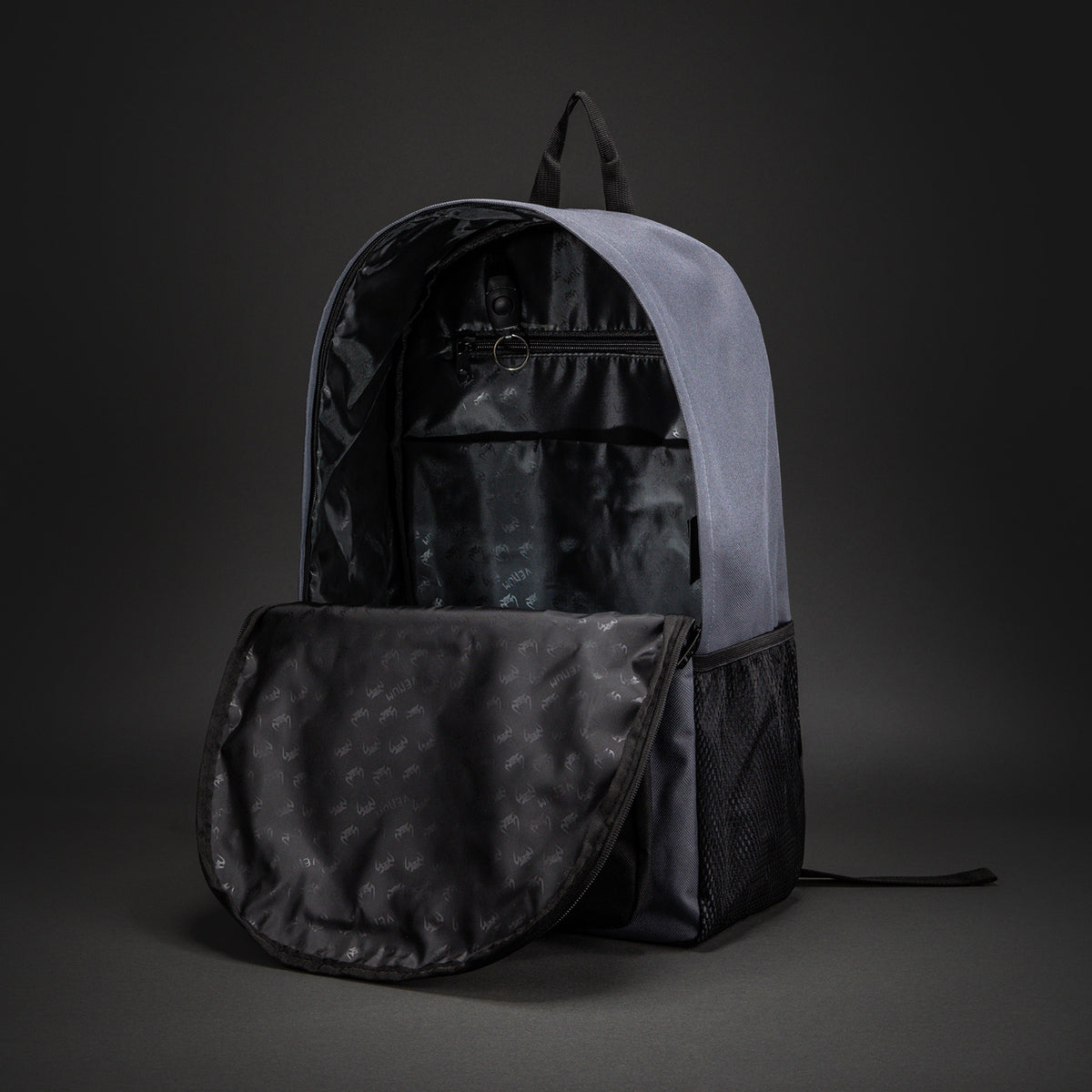 Рюкзак Venum Essential (24 л) - Серый/Черный