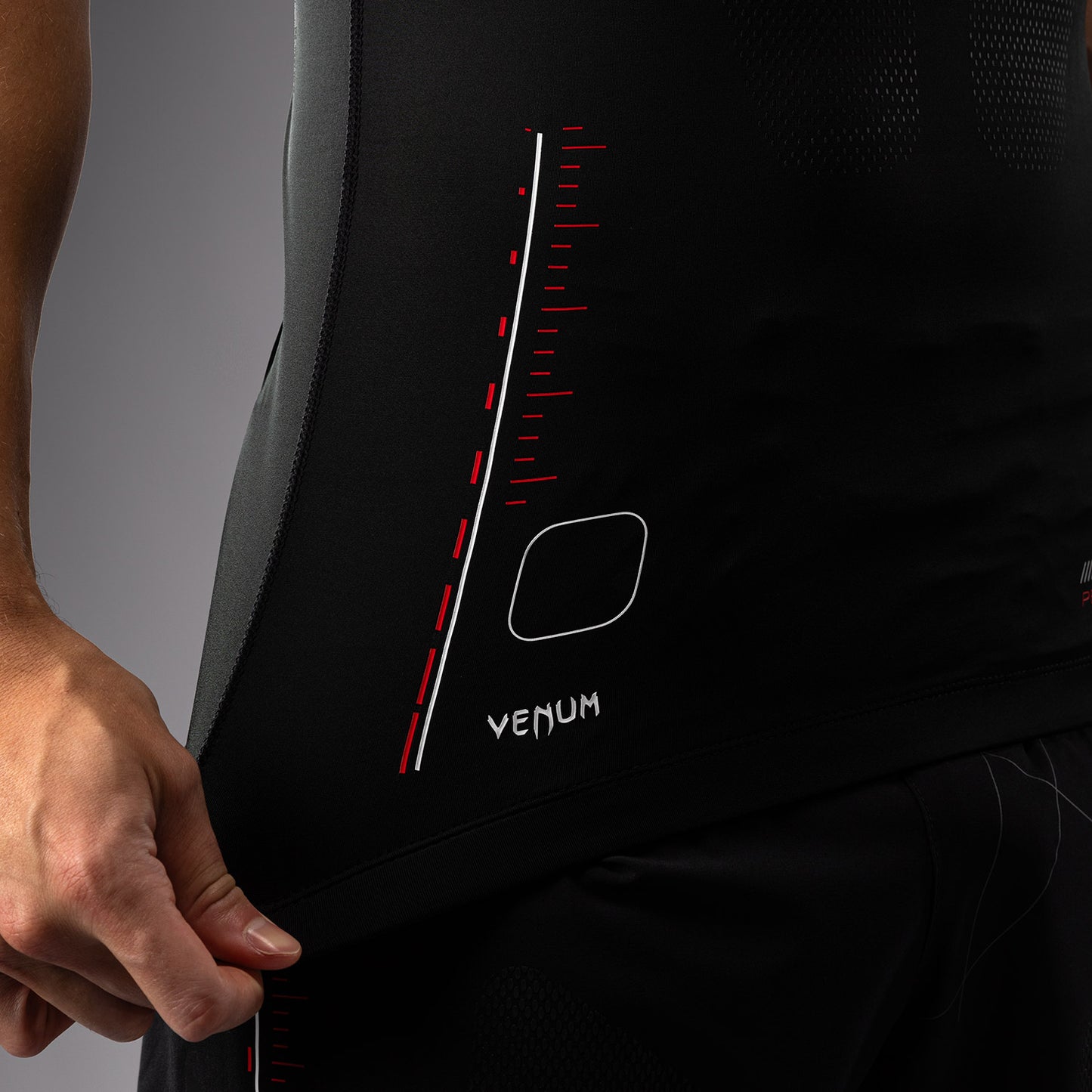 Venum Tactical XT Мужской рашгард с коротким рукавом - черный/огненно-красный