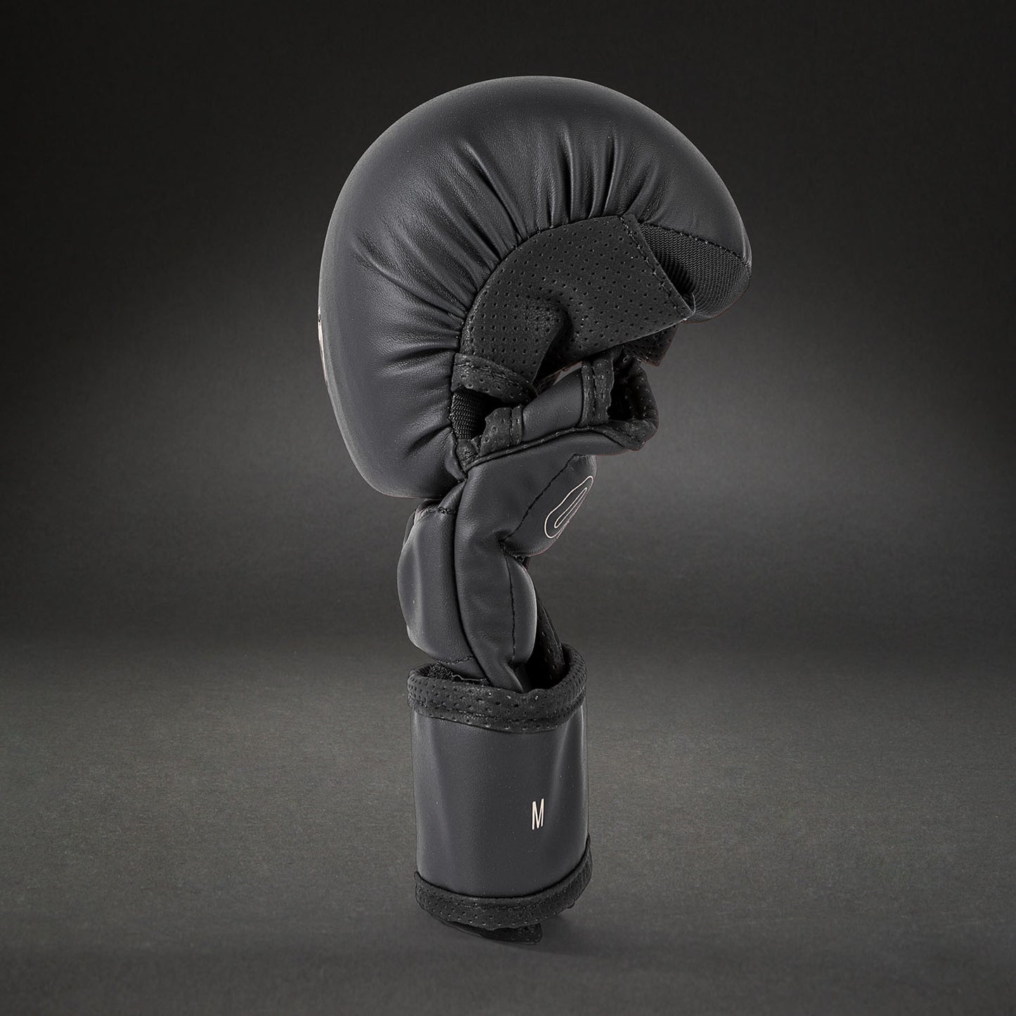 Снарядные перчатки MMA Venum Impact Evo - черный