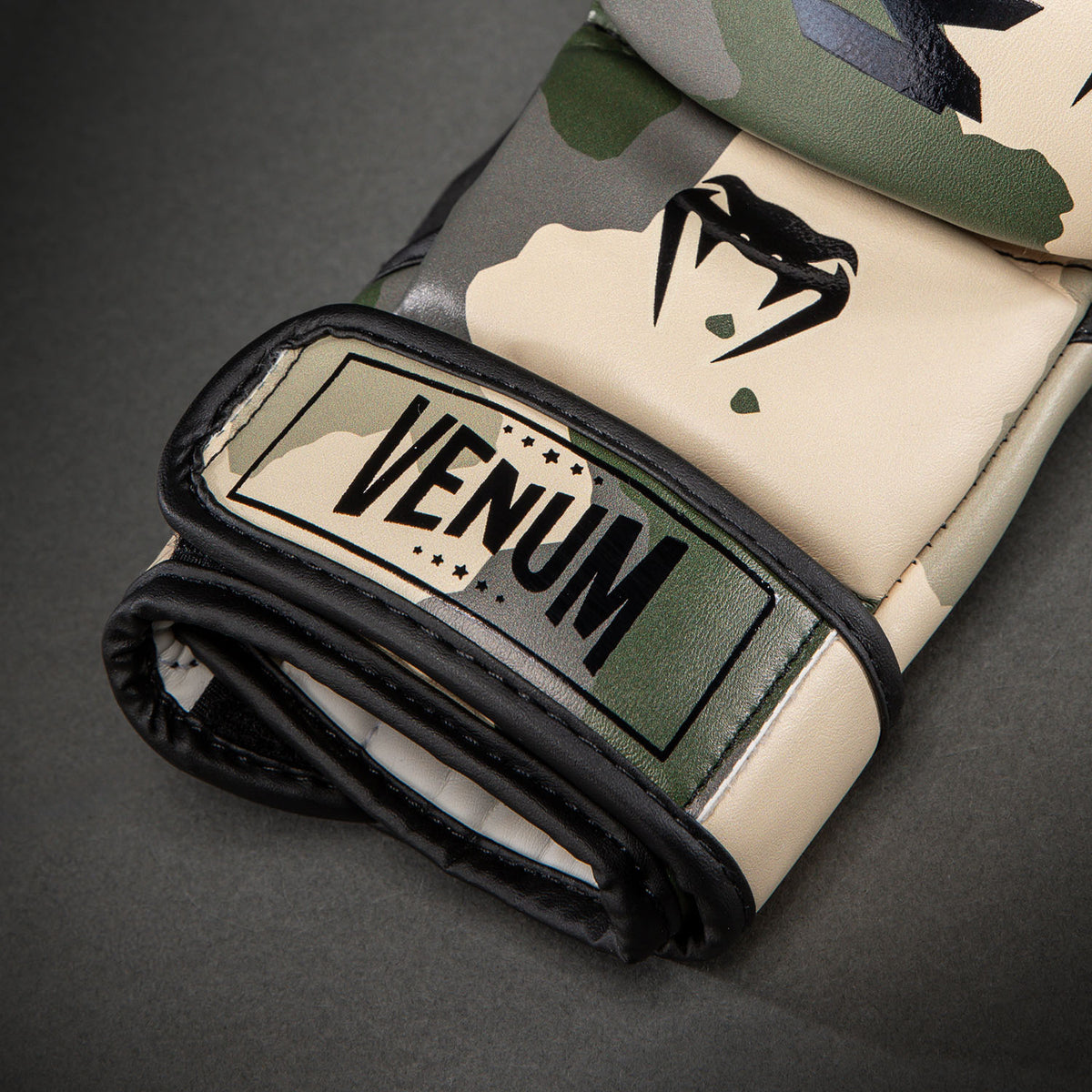 Перчатки для спарринга Venum Elite Camo - Хаки/Молочный