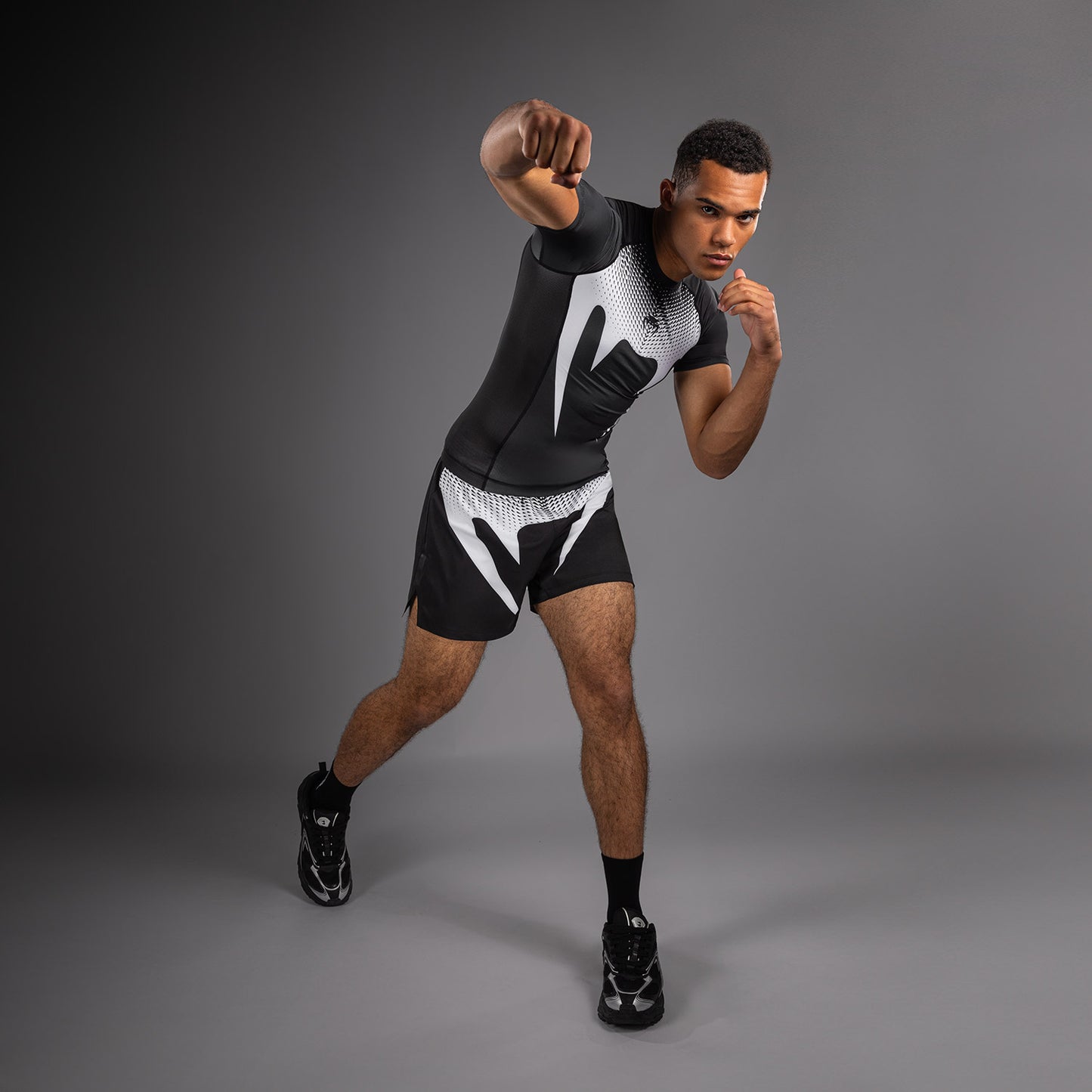 Рашгарды Venum No Gi - Чёрный/Белый