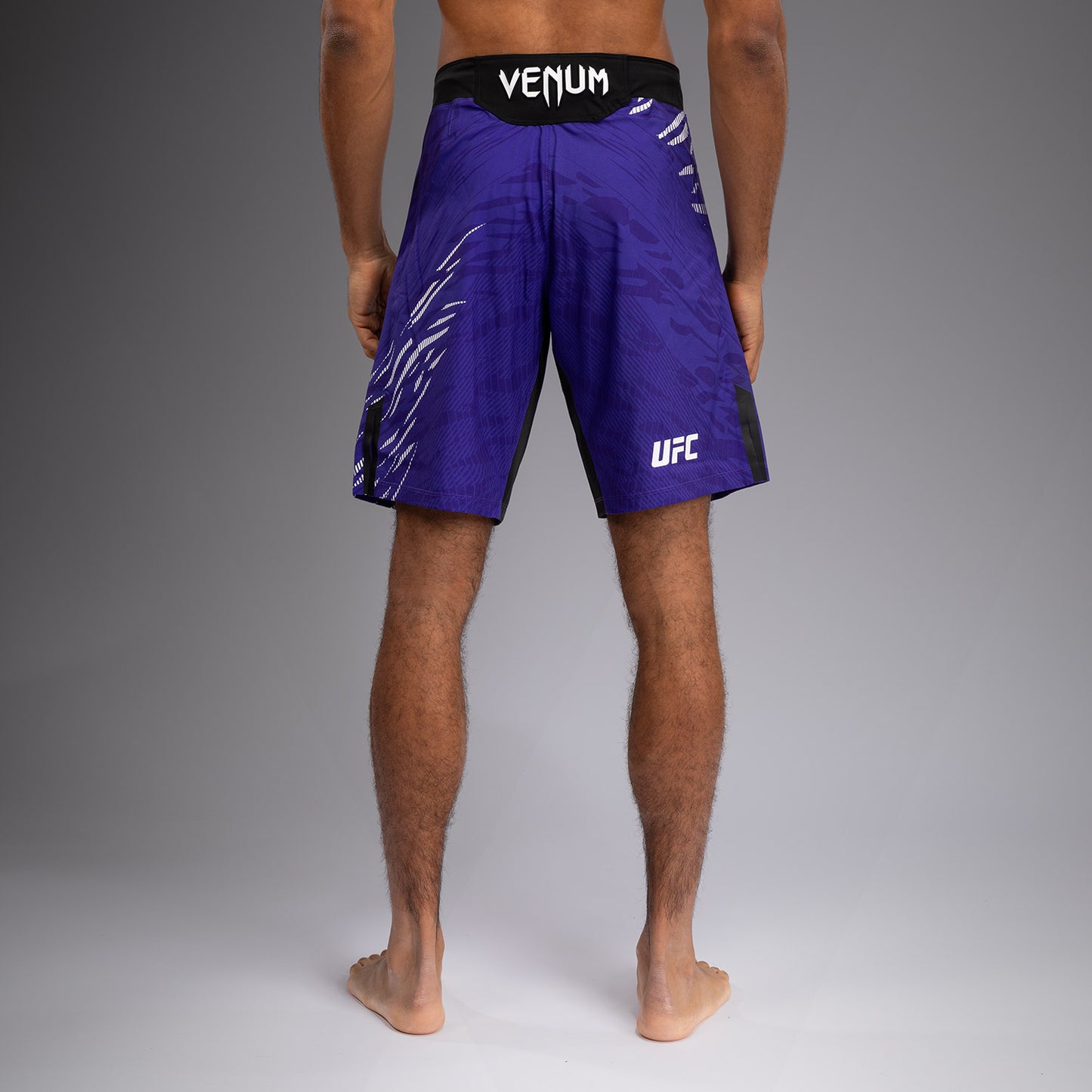 Шорты UFC Fusion by Venum Authentic Fight Night для мужчин - Длинный крой - Фиолетовый