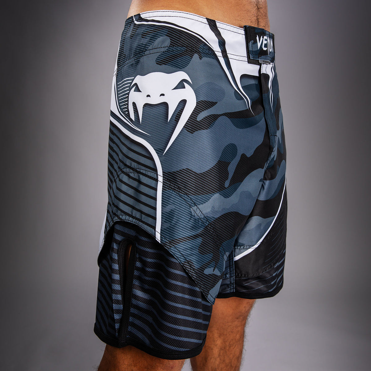 Файтшорты Venum Camo Hero - Тёмно-синий/Синий
