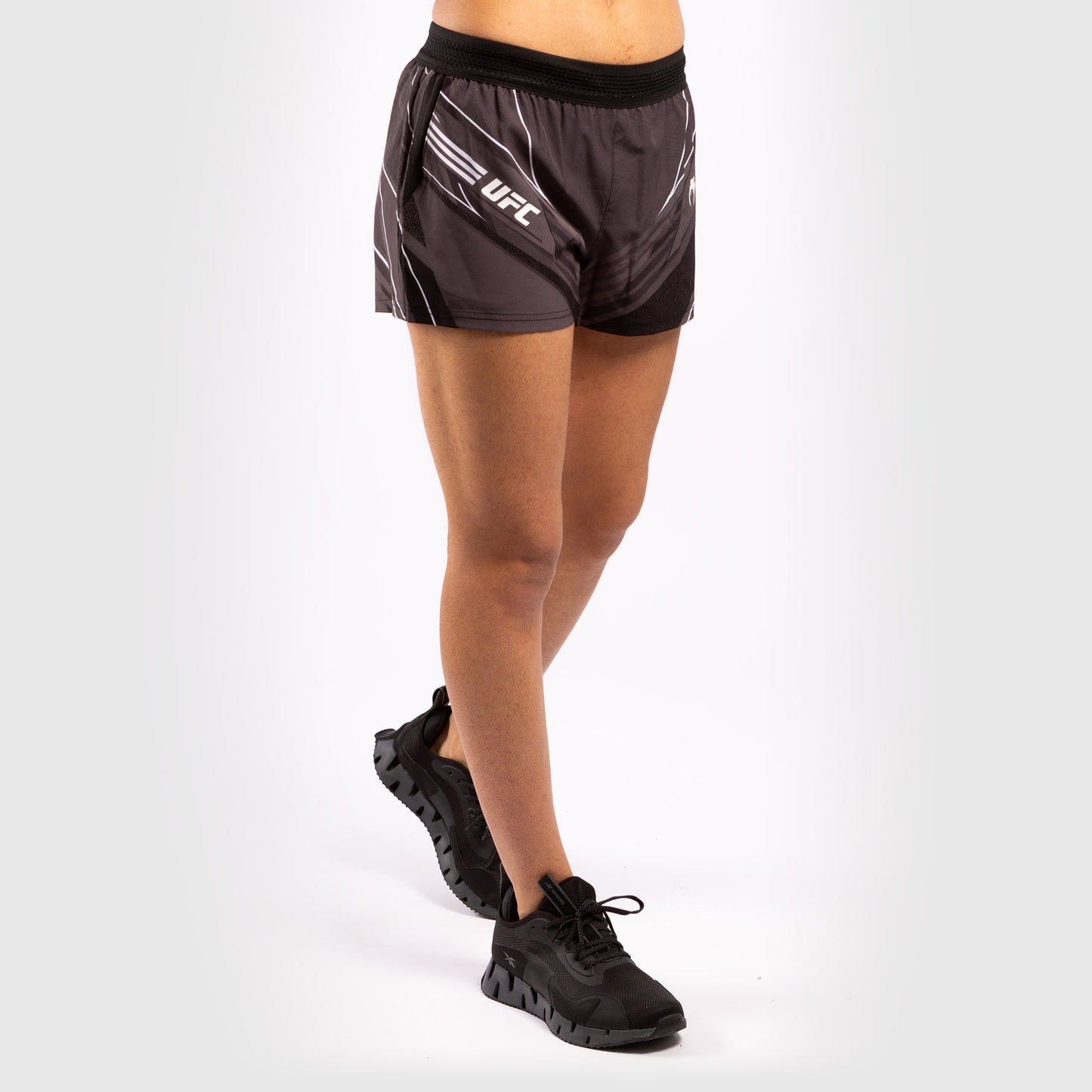 ЖЕНСКИЕ ШОРТЫ UFC VENUM REPLICA - Чёрный