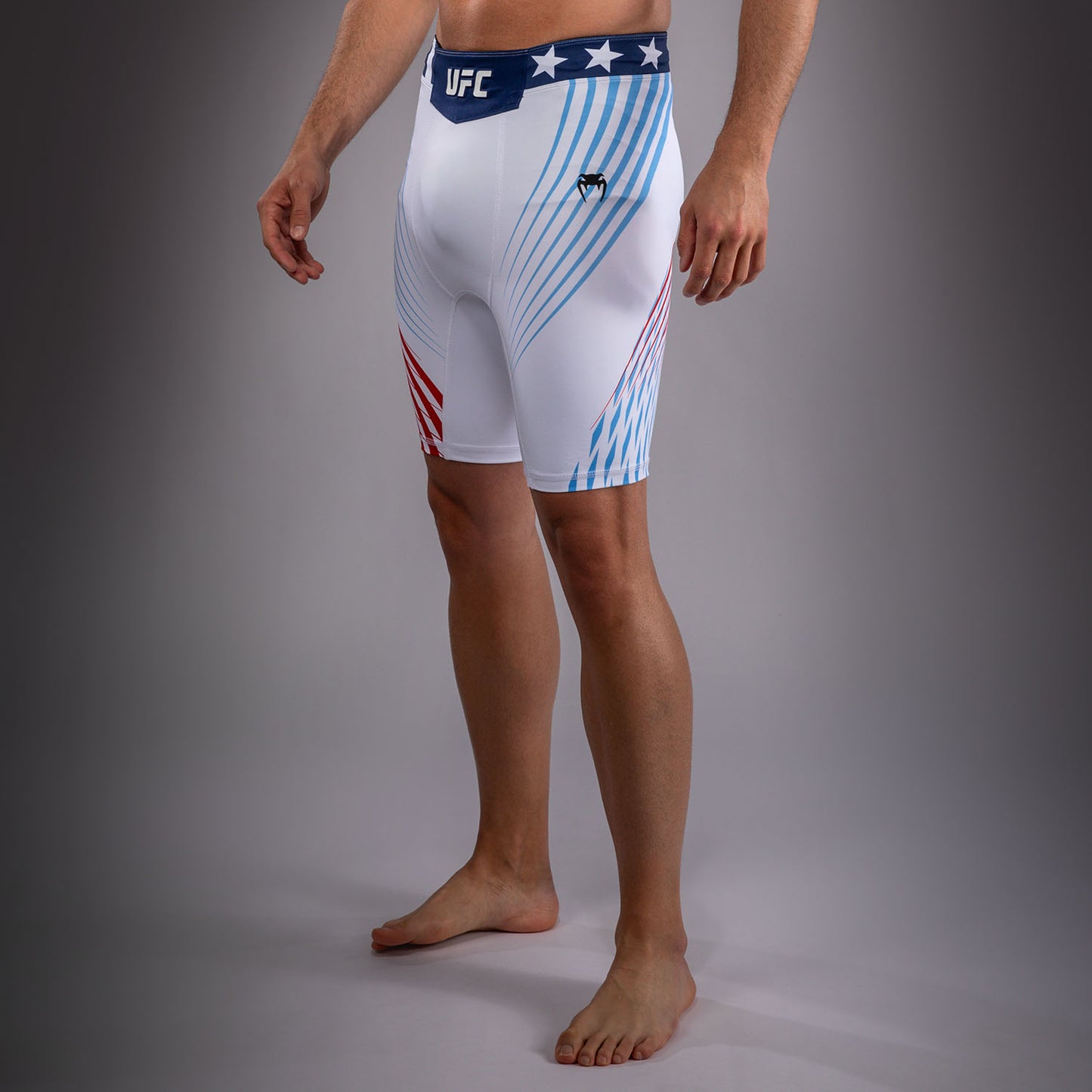 Official UFC Freedom 250 by Venum Authentic Fight Night Шорты Vale Tudo для мужчин - Белый
