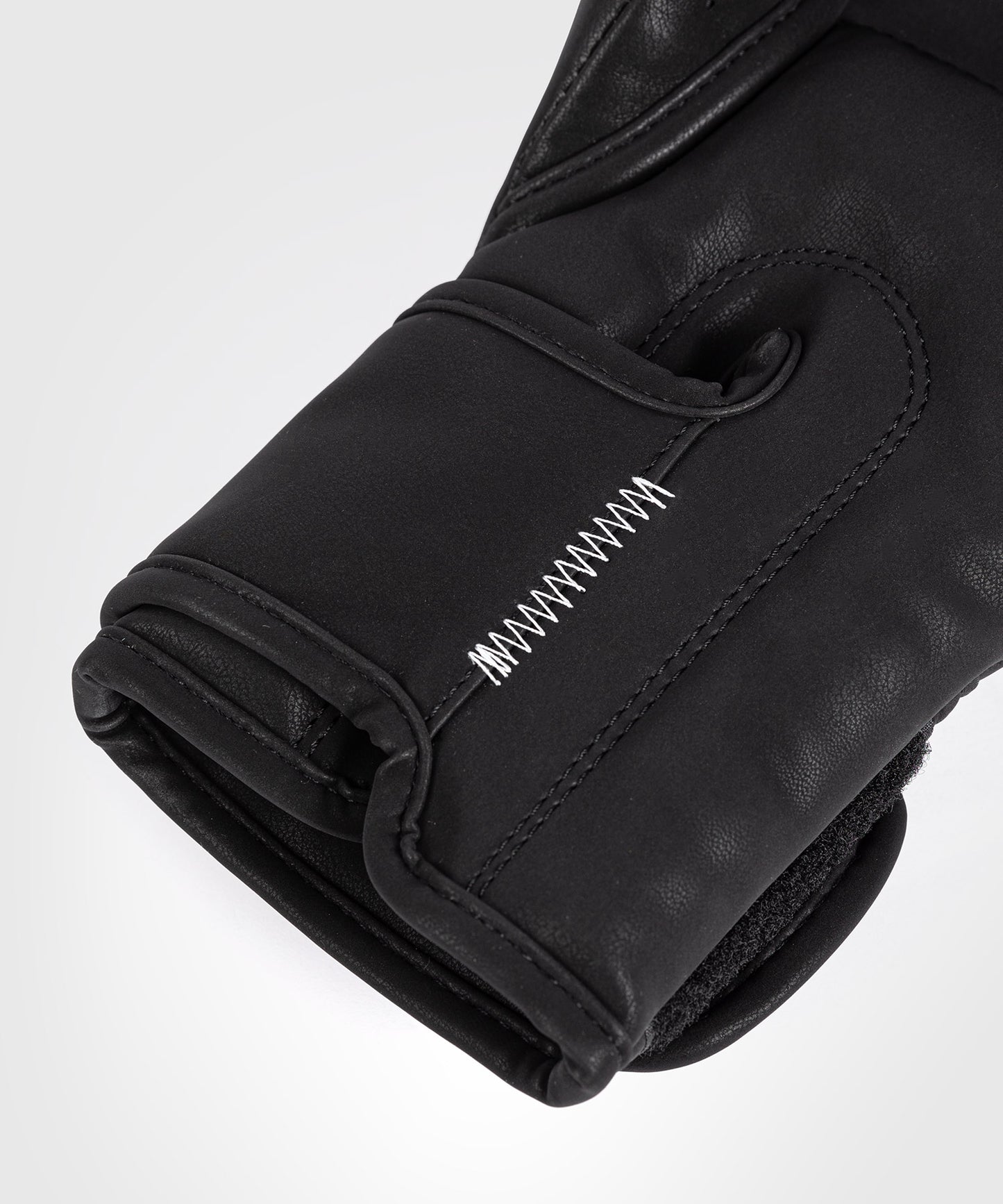 Venum Tactical XT Боксерские перчатки - черный/огненно-красный