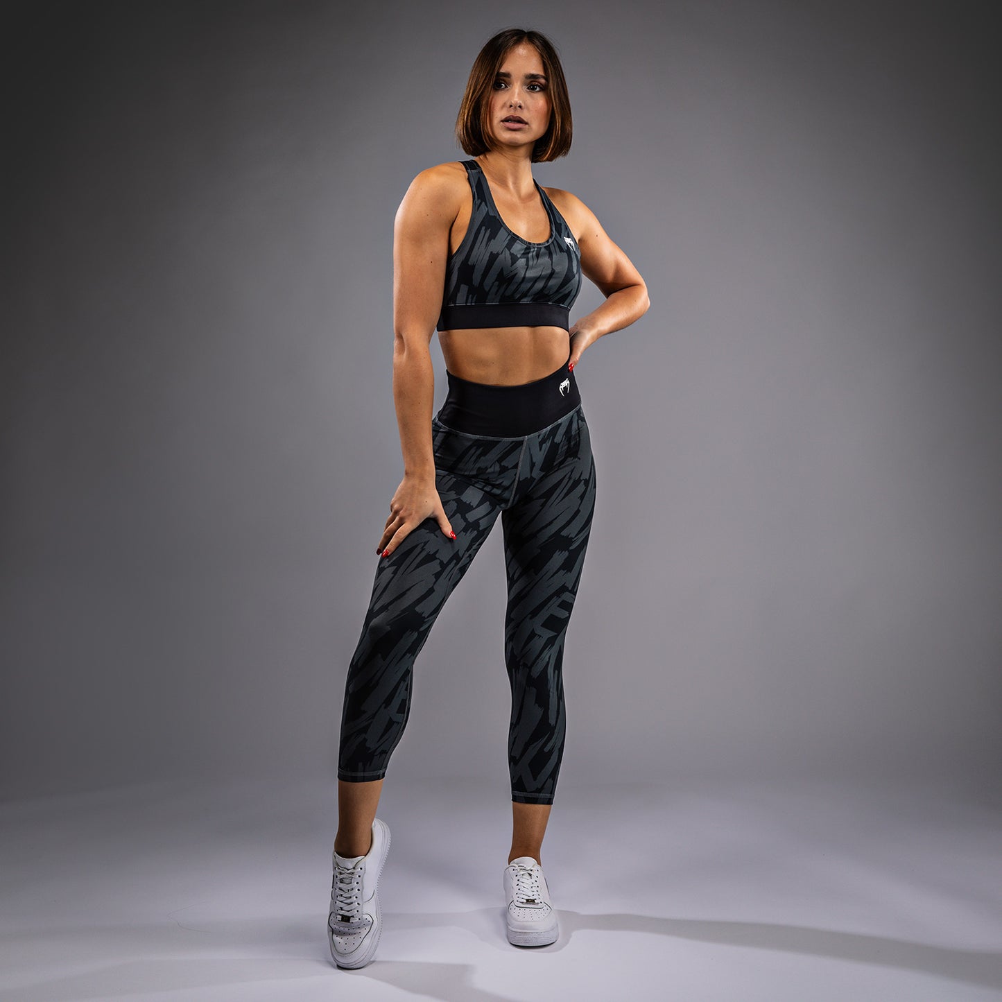 Женские леггинсы Venum Graffiti Leggings 7/8 - Urban Charcoal