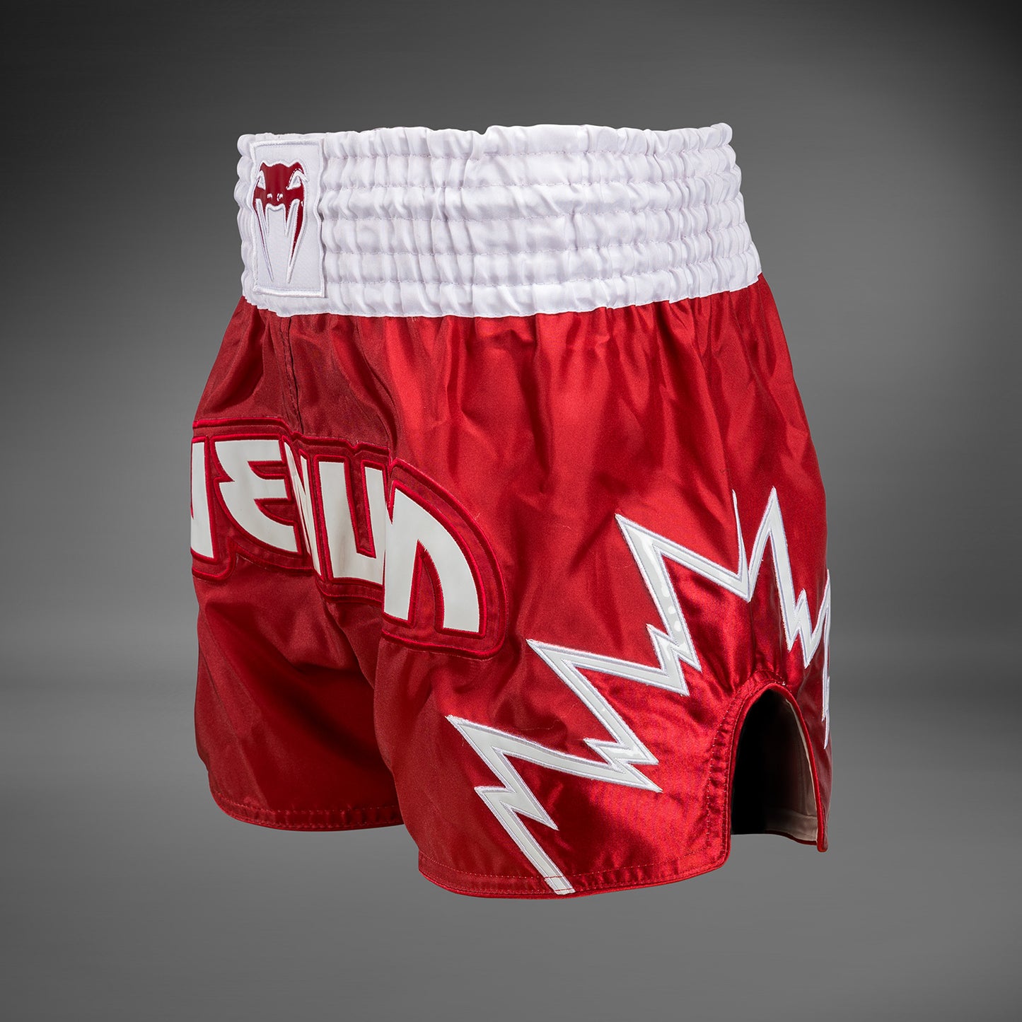 Шорты Venum Inferno Muay Thai - красные/белые