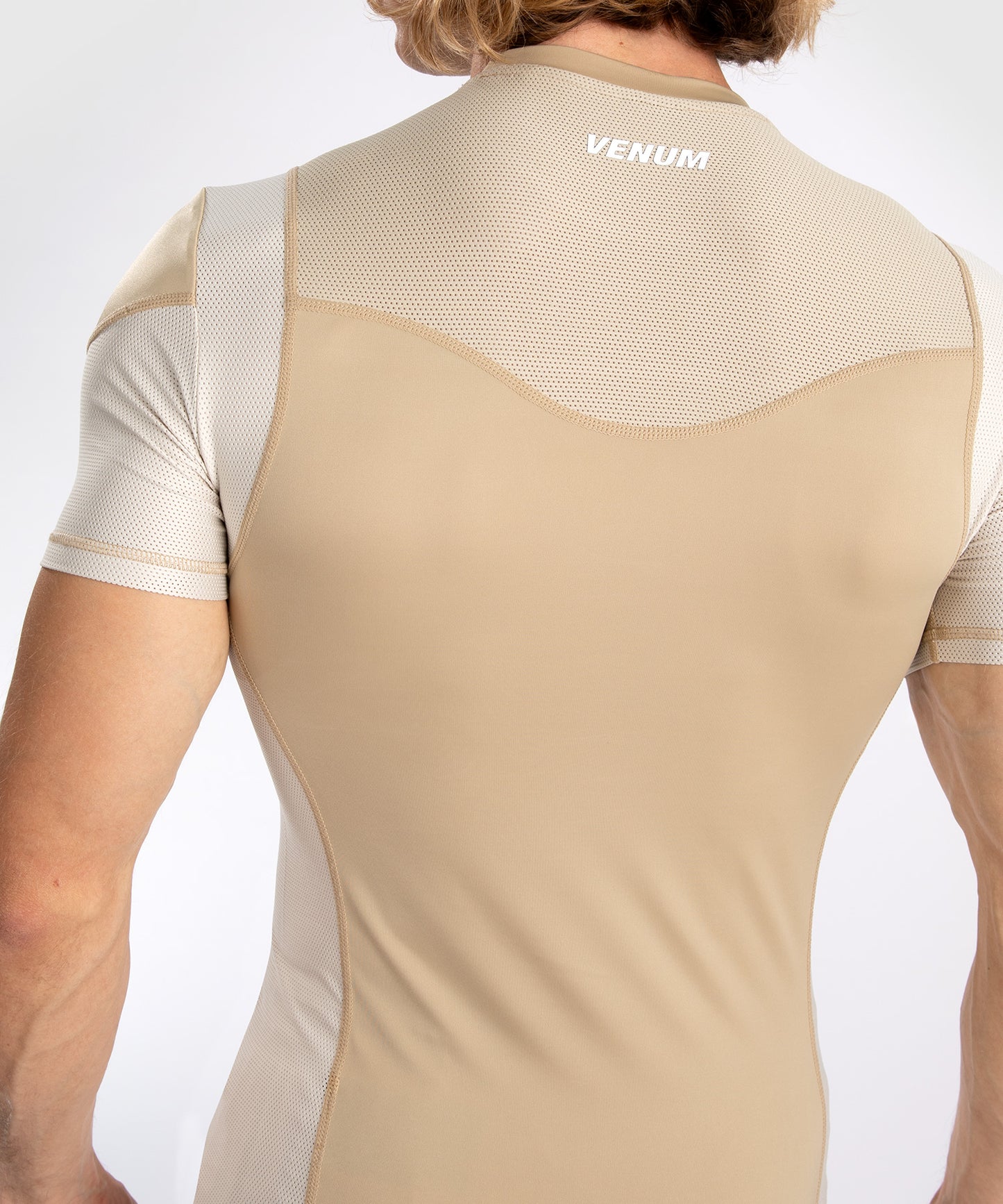 Venum Tempest Мужская Футболка С Коротким Рукавом Rashguard - Бежевый/Песочный