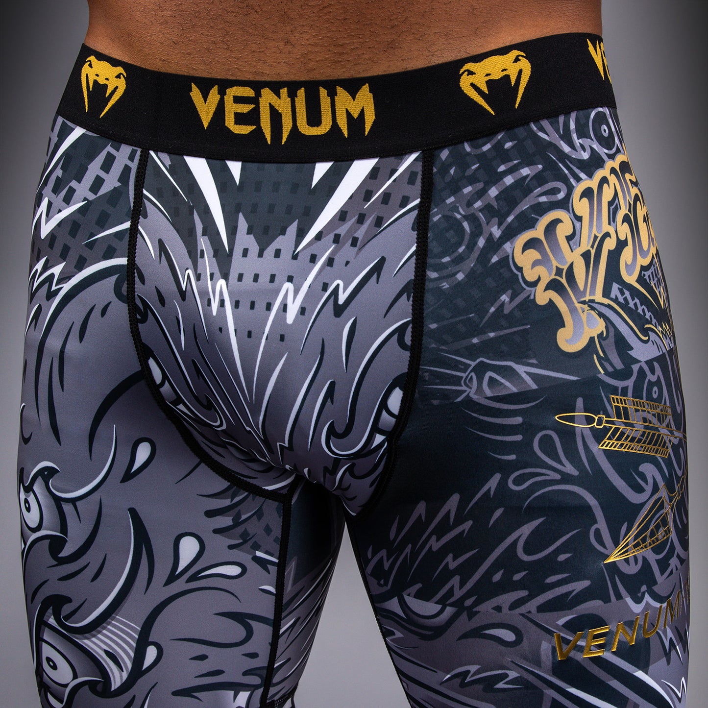 Компрессионные шорты Venum Wolf Atak – Чёрный/Серый