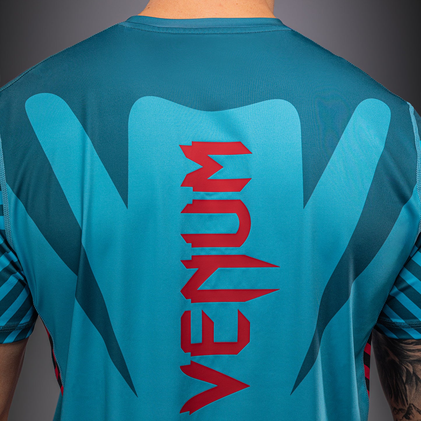 Футболка Dry Tech Venum Attack 90 – Бирюзовый/Красный