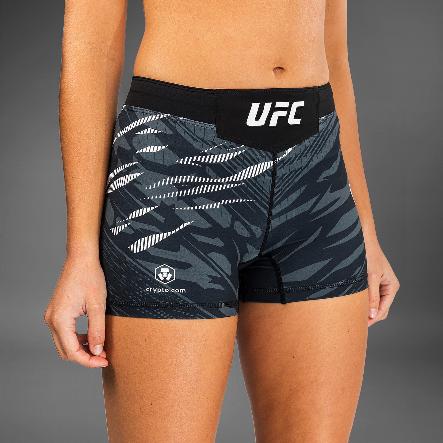 Шорты Vale Tudo UFC Fusion by Venum Authentic Fight Night для женщин - Короткий крой - Black
