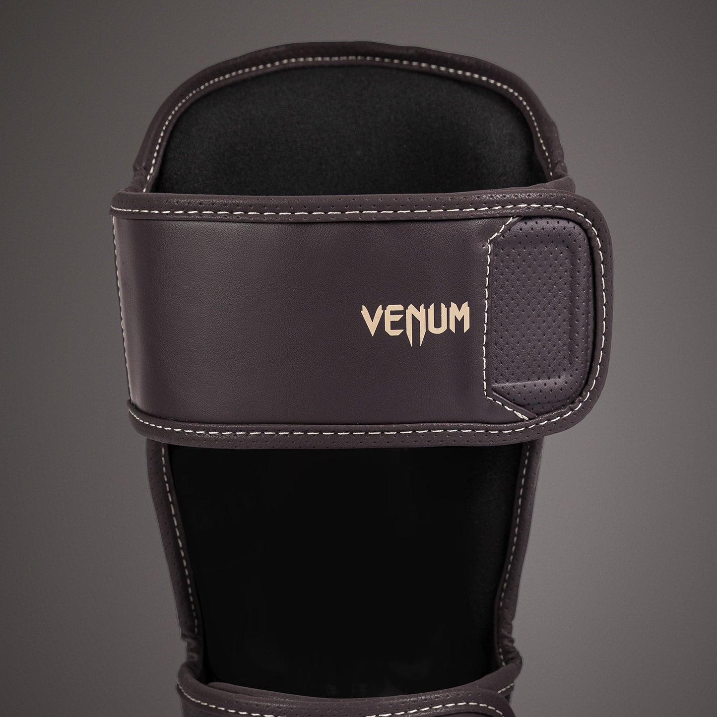 Venum Impact Evo Наколенники - Шоколад.